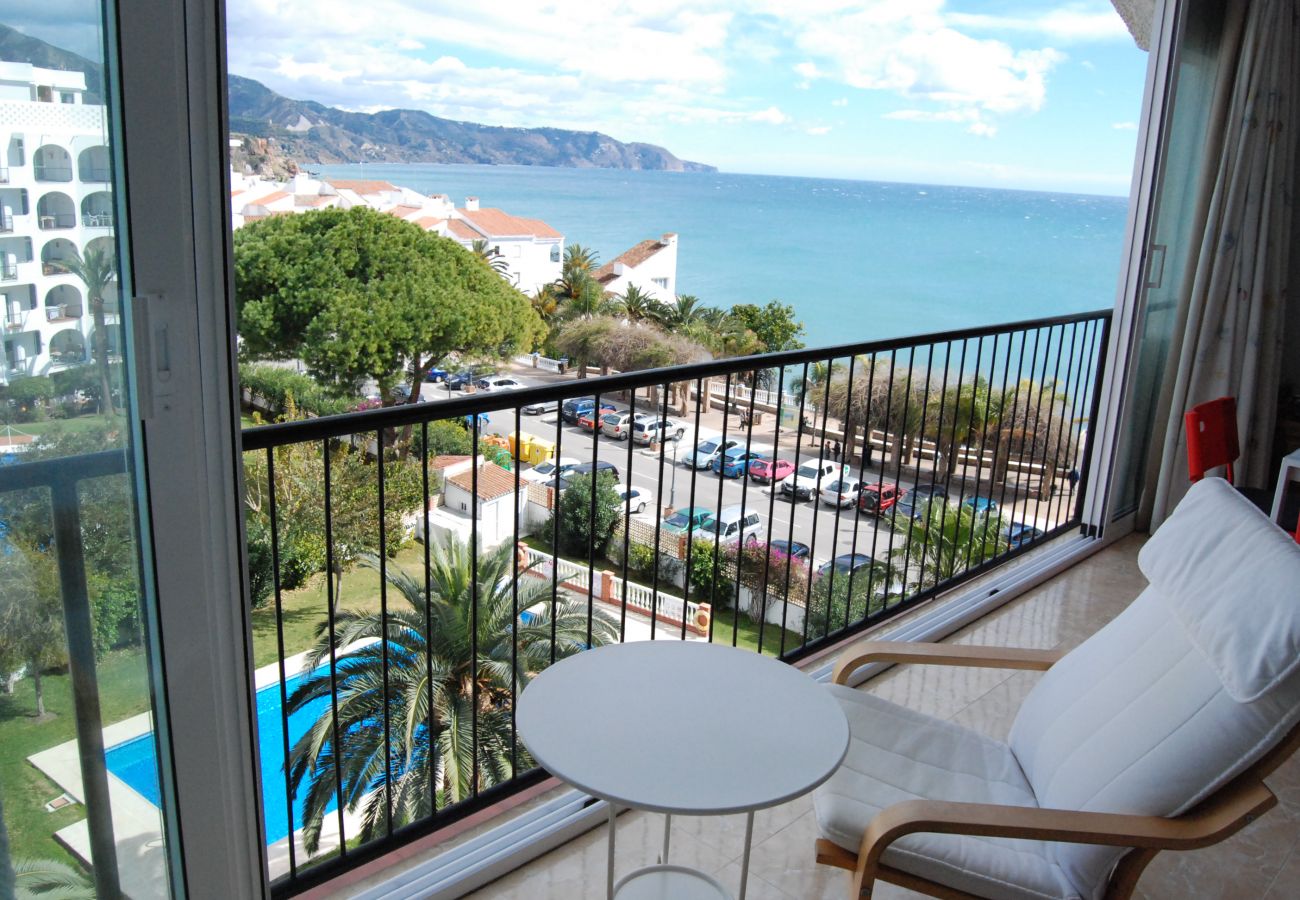 Apartamento en Nerja - Carabeo 50 Apartment by Casasol