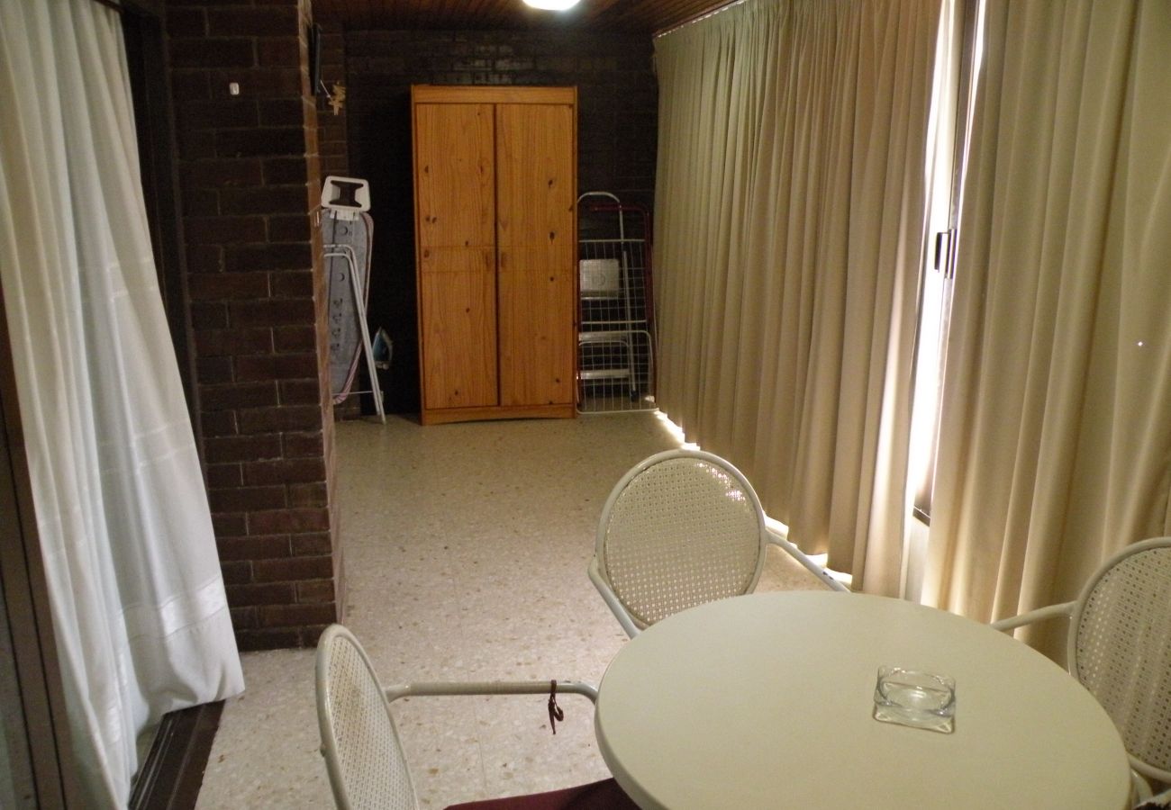 Apartamento en Benidorm - LOS PINOS 12B