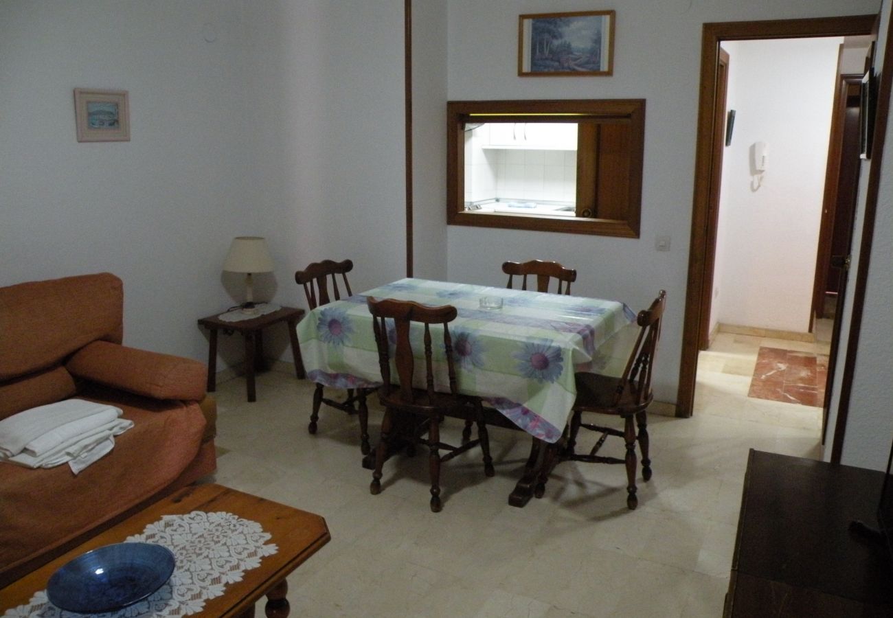 Apartamento en Benidorm - LOS PINOS 12B