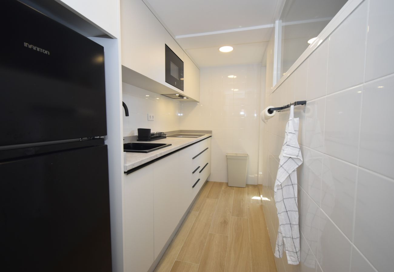 Apartamento en Benidorm - PRINCIP. MEDITERRANEO 6D