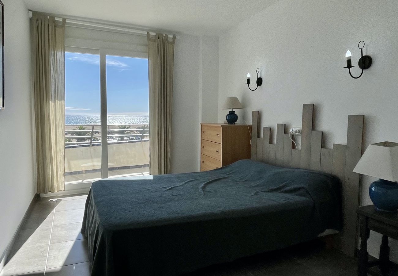 Apartamento en Estartit - ROCAMAURA II  2-9