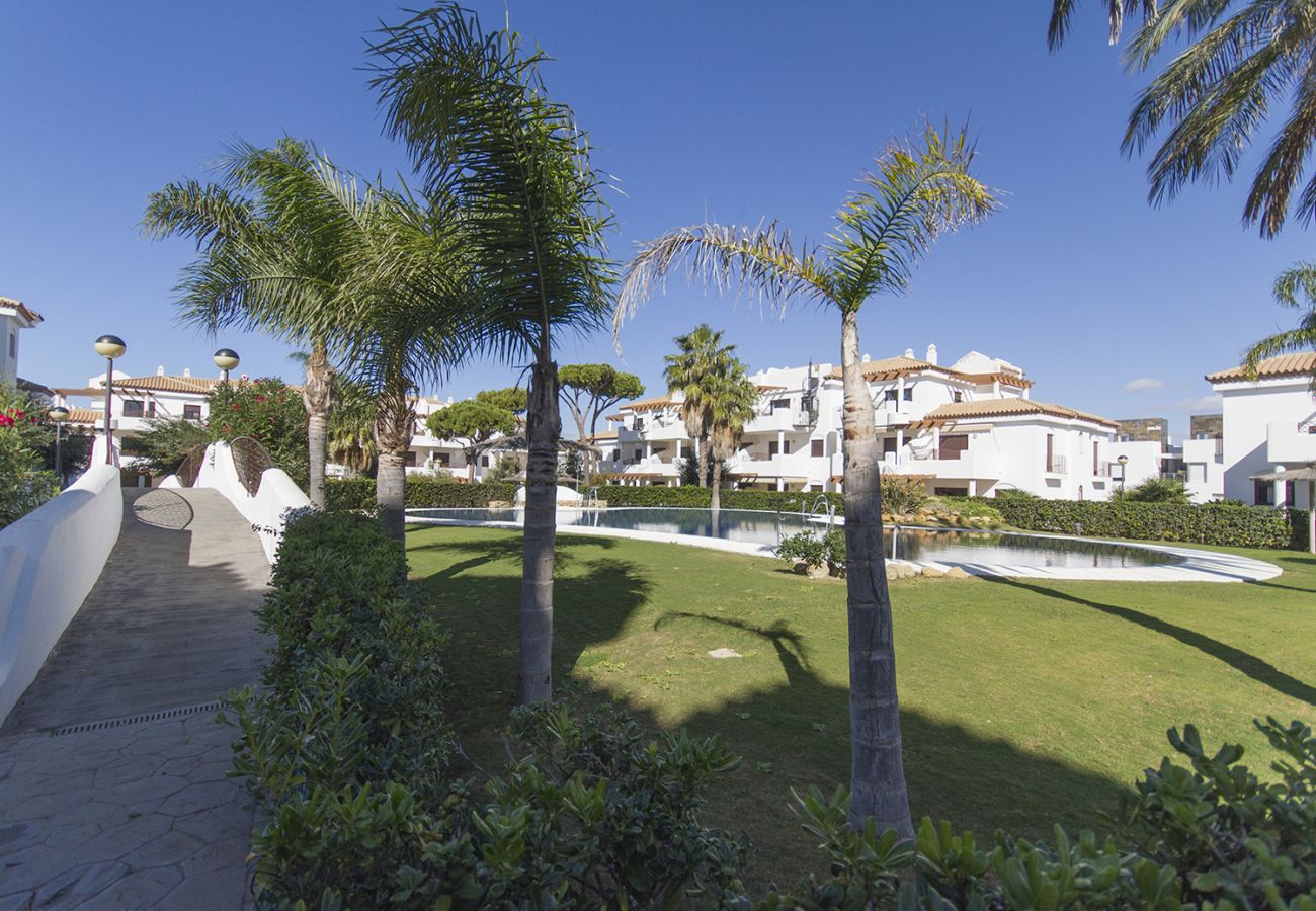 Apartamento en Chiclana de la Frontera - R050 Residencial El Coto de Sancti Petri