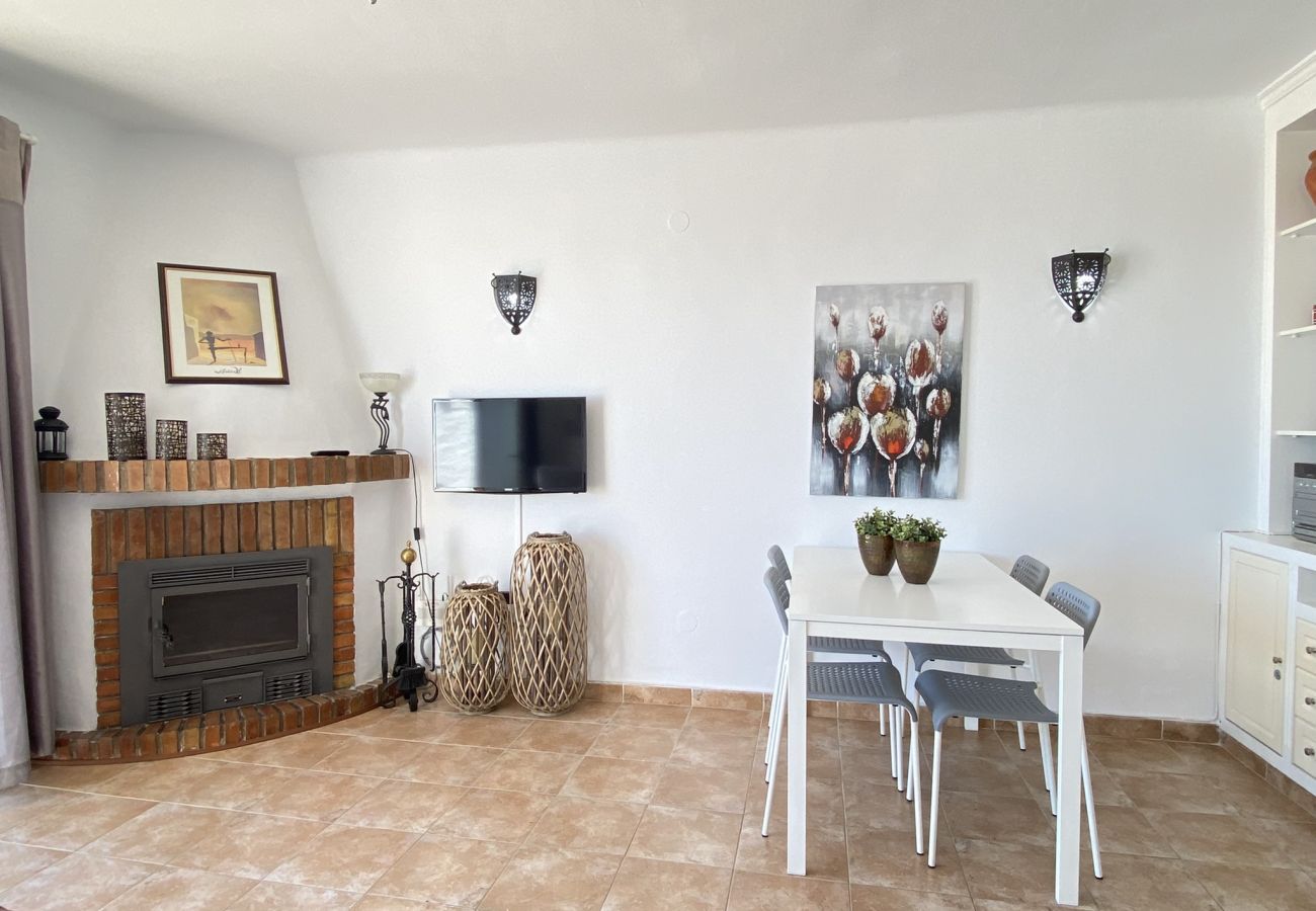 Apartamento en Nerja - Los Naranjos 11B Capistrano Village by Casasol