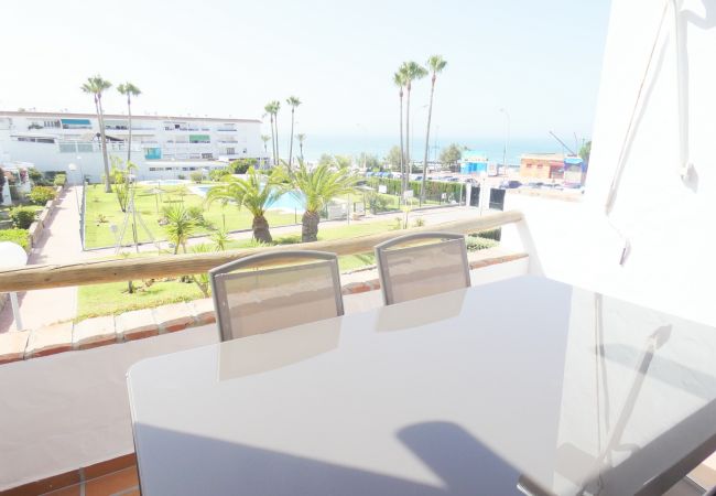 Apartamento en Chiclana de la Frontera - R010 Vistas al mar - Laja Bermeja