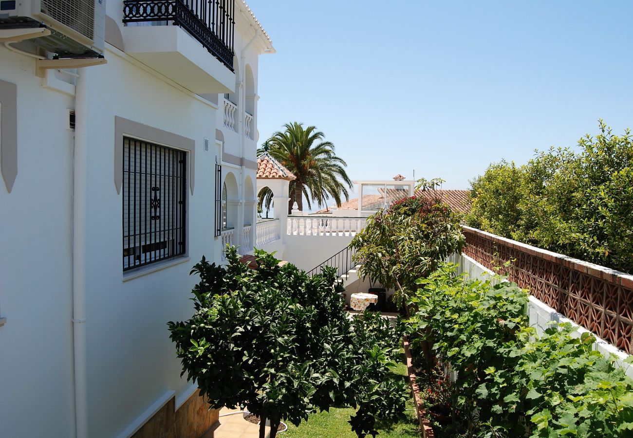 Apartamento en Nerja - Villa Sandra Top Floor Escape by Casasol