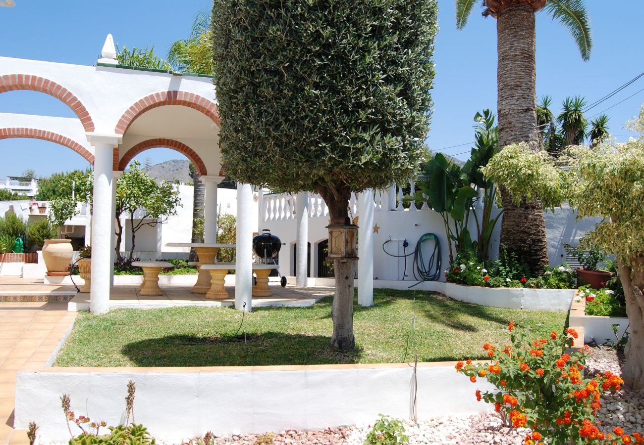 Apartamento en Nerja - Villa Sandra Top Floor Escape by Casasol