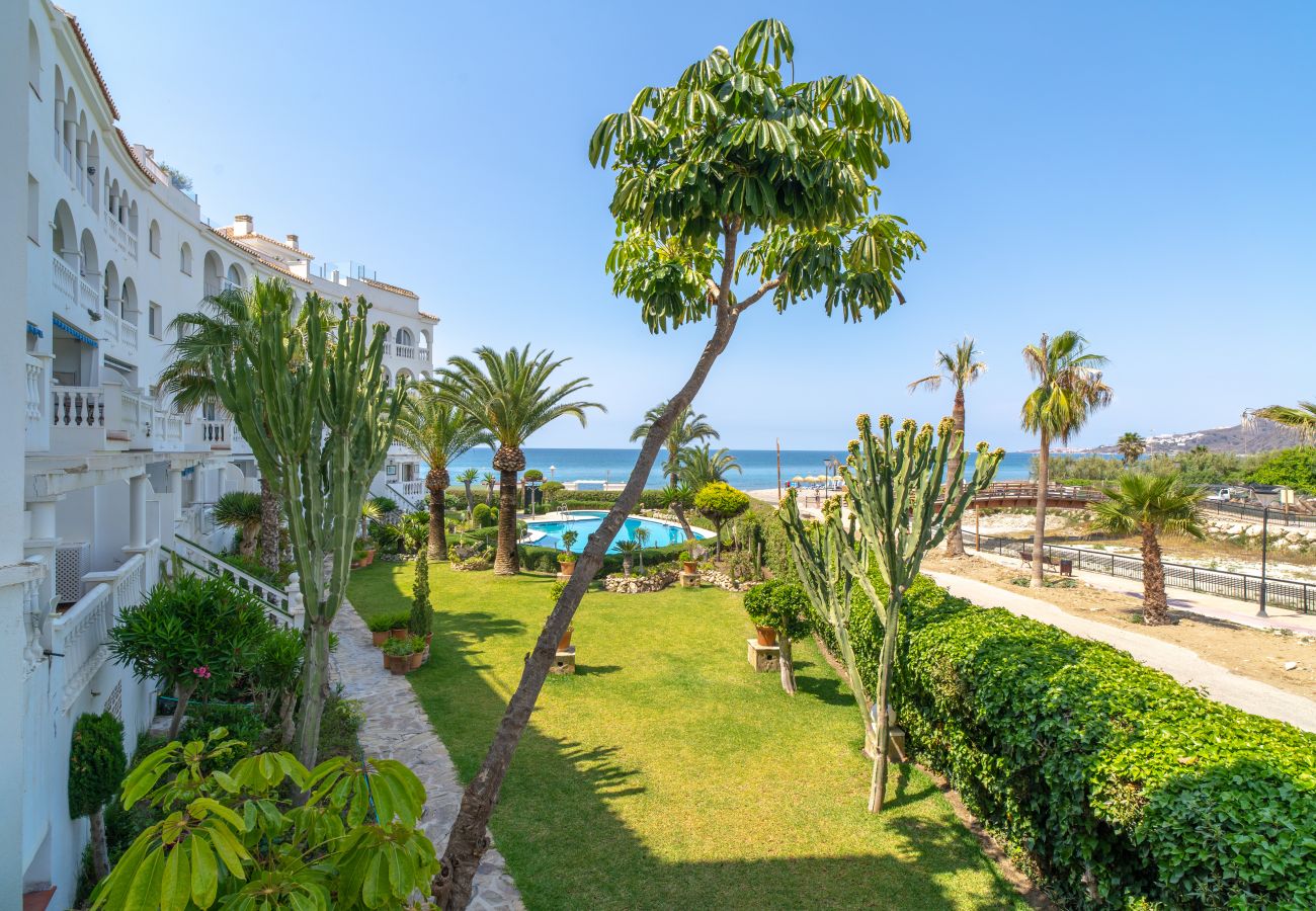 Apartamento en Nerja - Stella Maris Beachfront B by Casasol