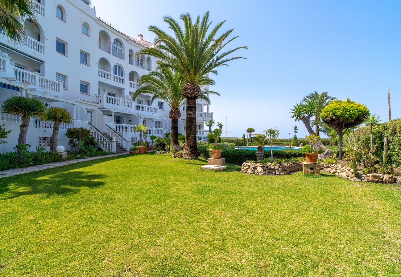 Apartamento en Nerja - Stella Maris Beachfront B by Casasol