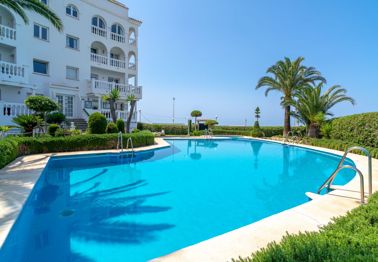 Apartamento en Nerja - Stella Maris Beachfront B by Casasol