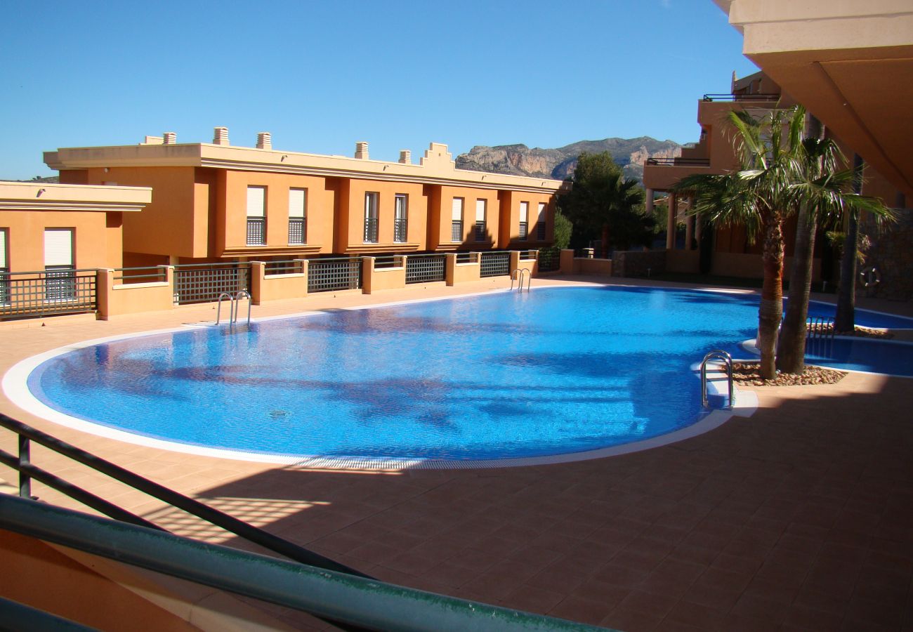 serviden, alquiler, la sella, deniaplaya.com, vacaciones rurales, hotel con encanto, senderismo, tenis, sakya, jardin albarda