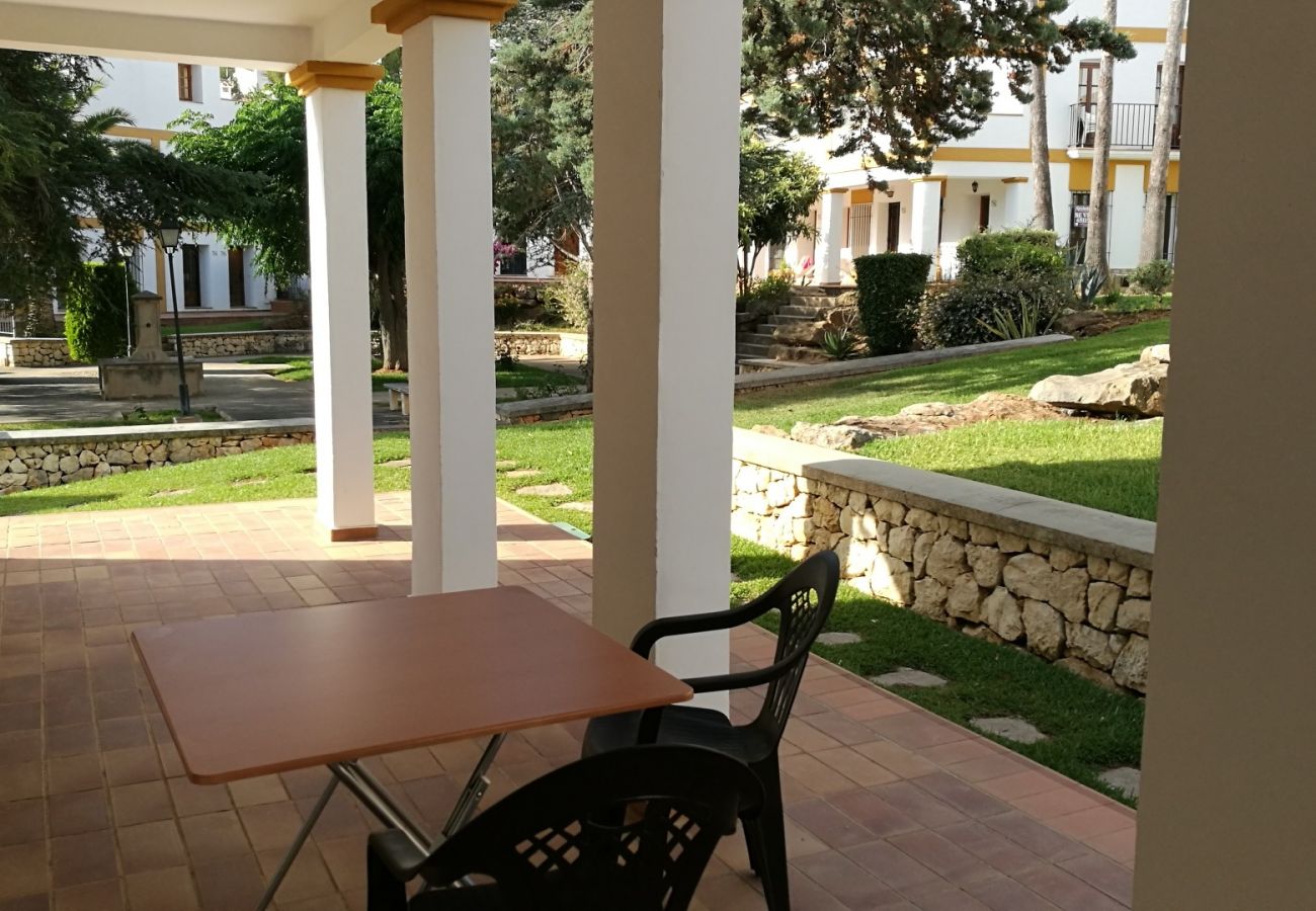 serviden, alquiler, la sella, deniaplaya.com, vacaciones rurales, hotel con encanto, senderismo, tenis, sakya, jardin albarda