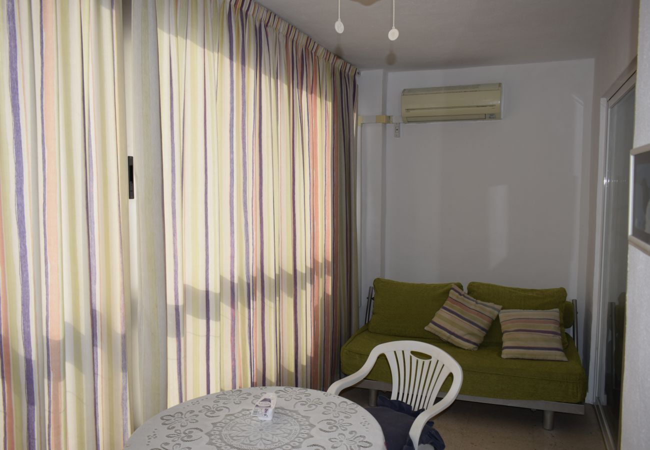 Apartamento en Benidorm - KAROLA 8D