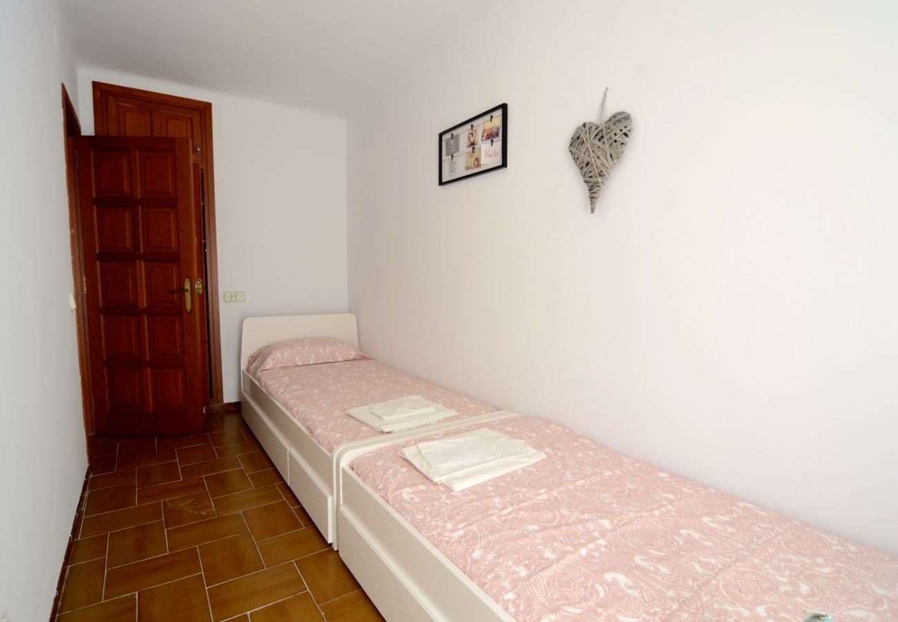 Apartamento en L'Escala - PUIG SUREDA 13 2-B