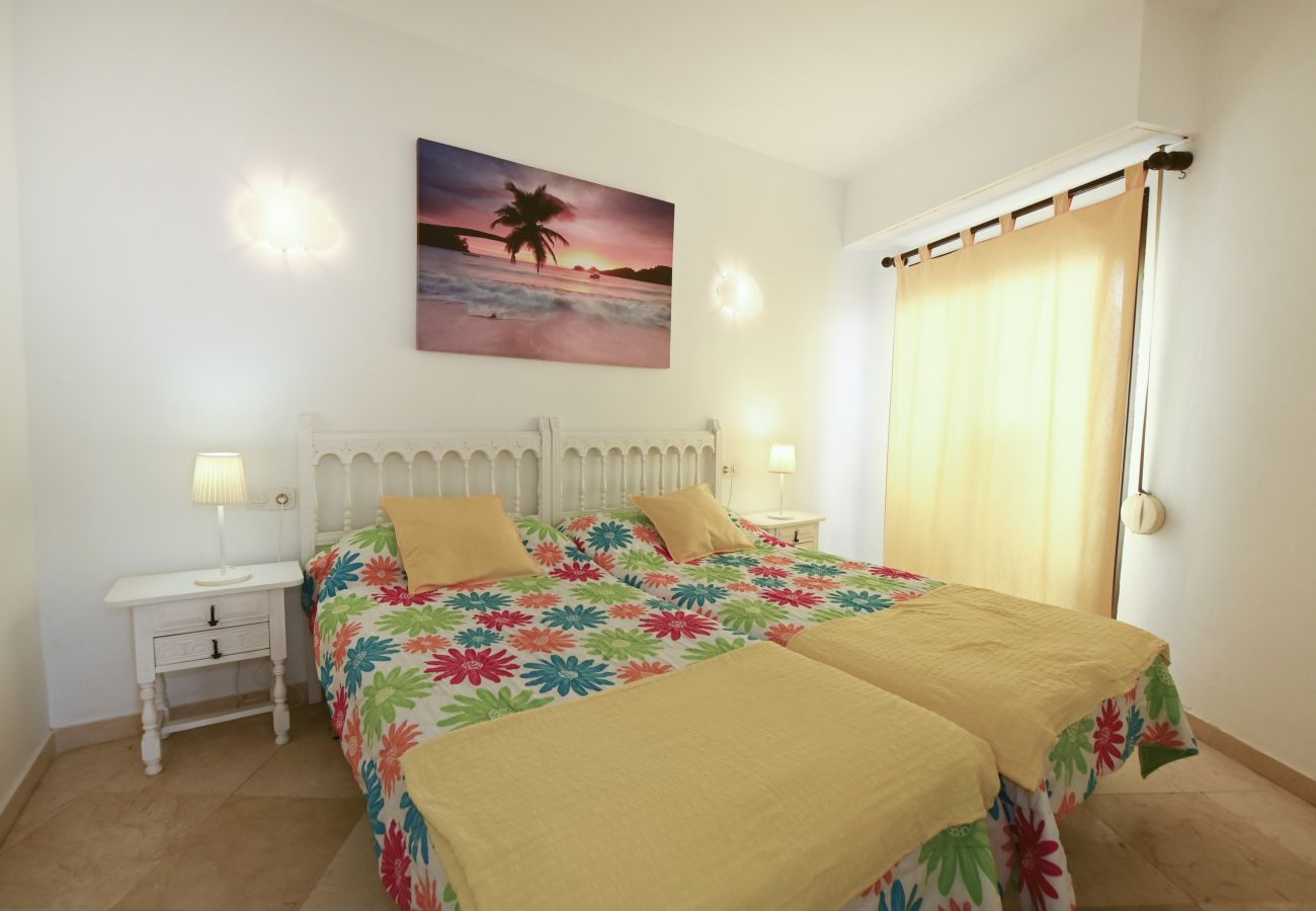 Apartamento en Calpe - A43 EDIFICIO OCEANIC 6º 608