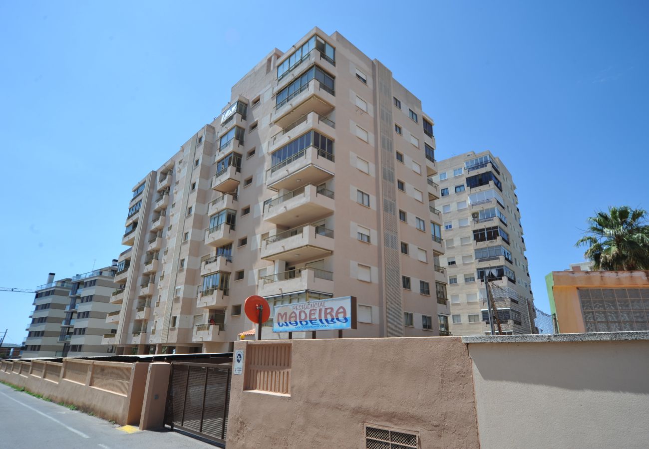 Apartamento en Benicàssim - MADEIRA 2-7-F