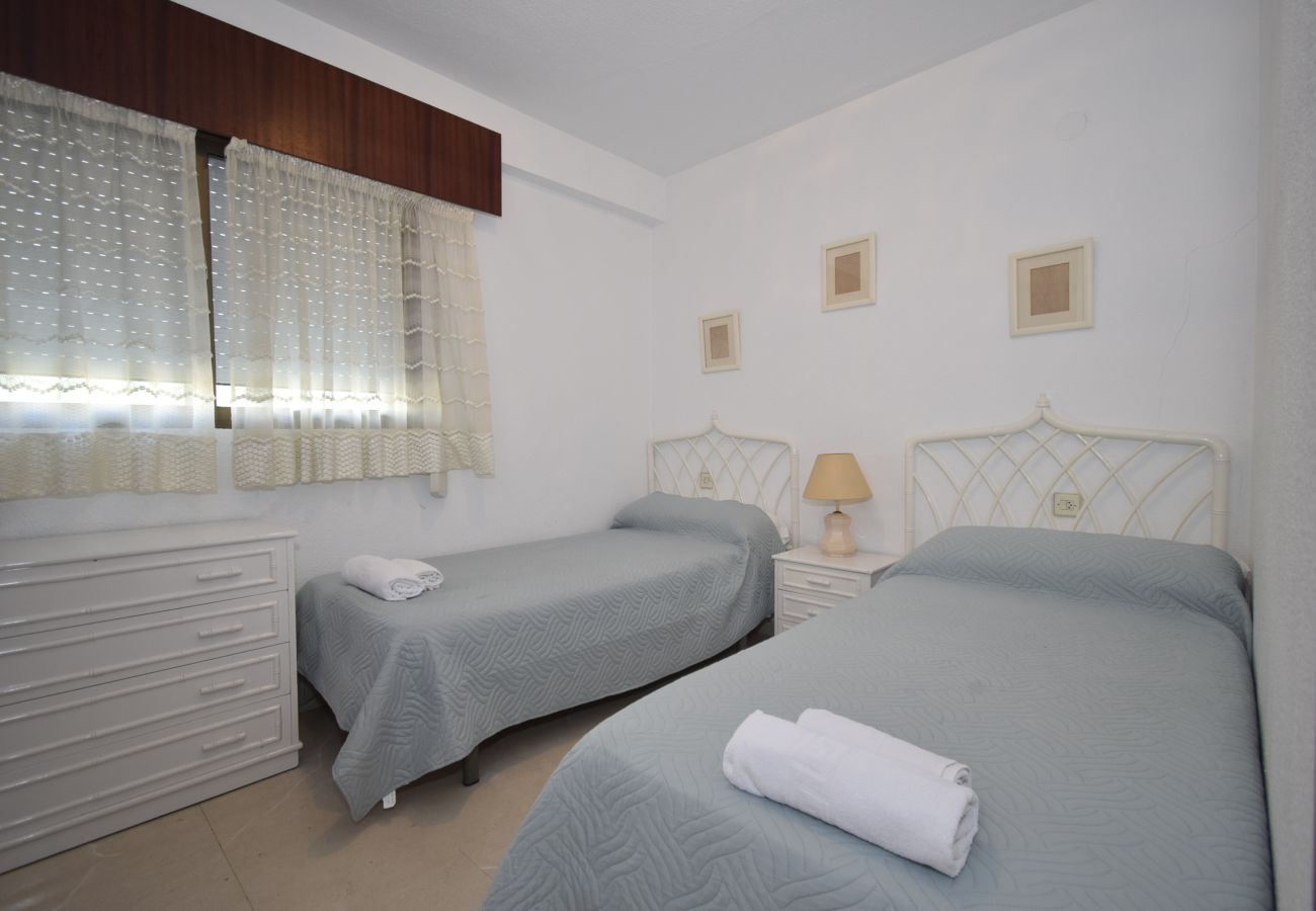 Apartamento en Benidorm - GEMELOS 4 3C1