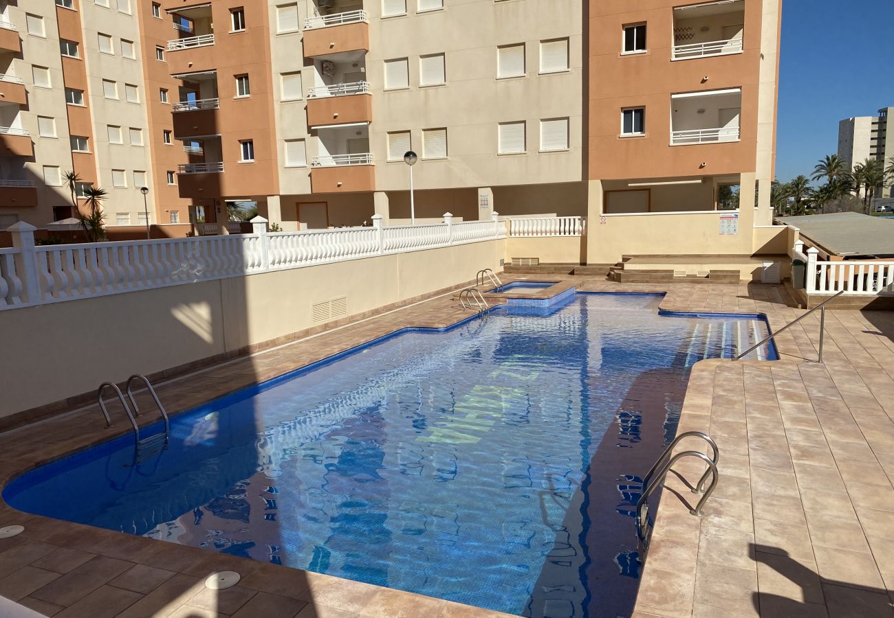 Apartamento en La Manga del Mar Menor - Luz Bahía 2-3º5 Admer