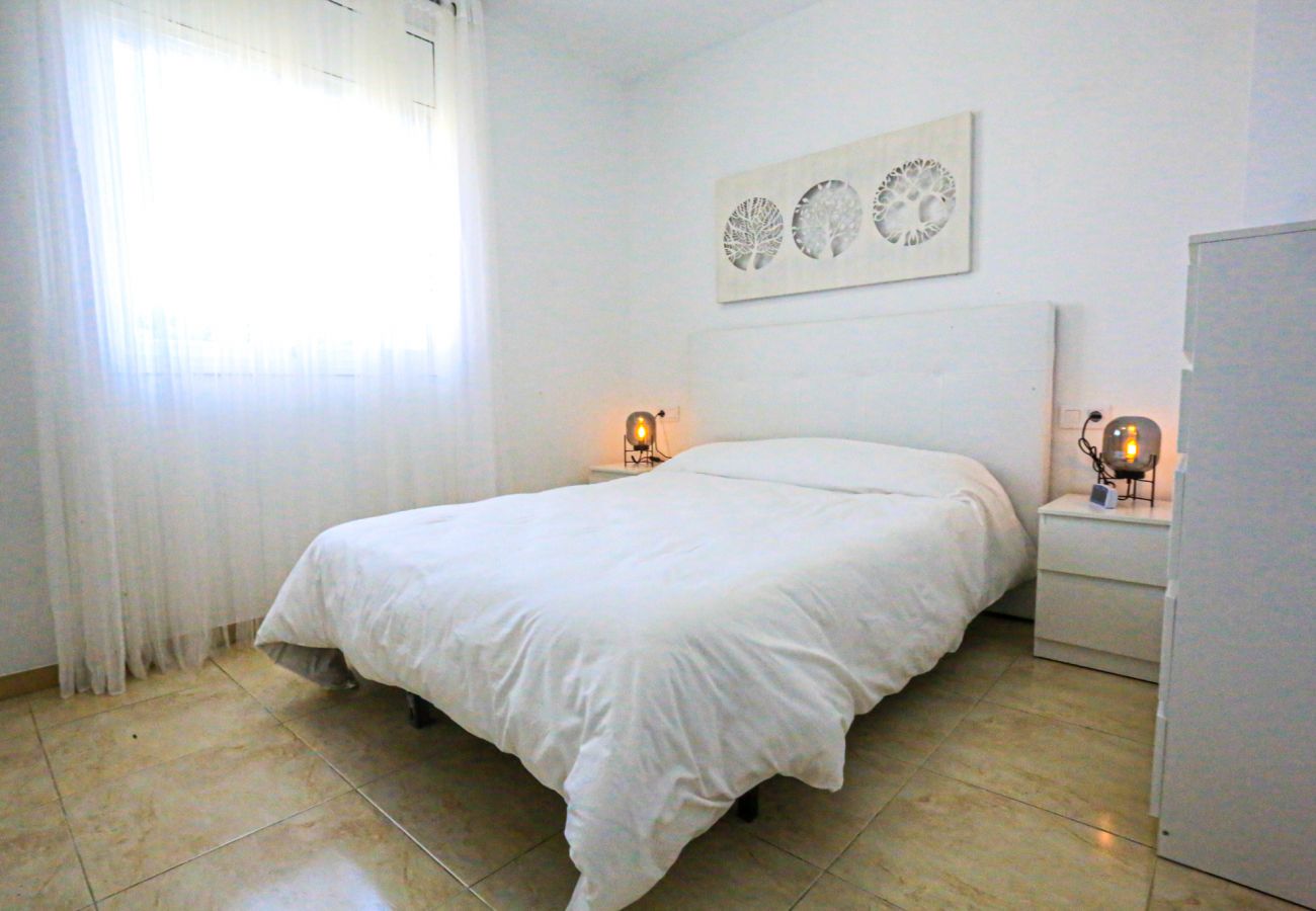 Apartamento en La Pineda - GOLDEN PINEDA C 4 A