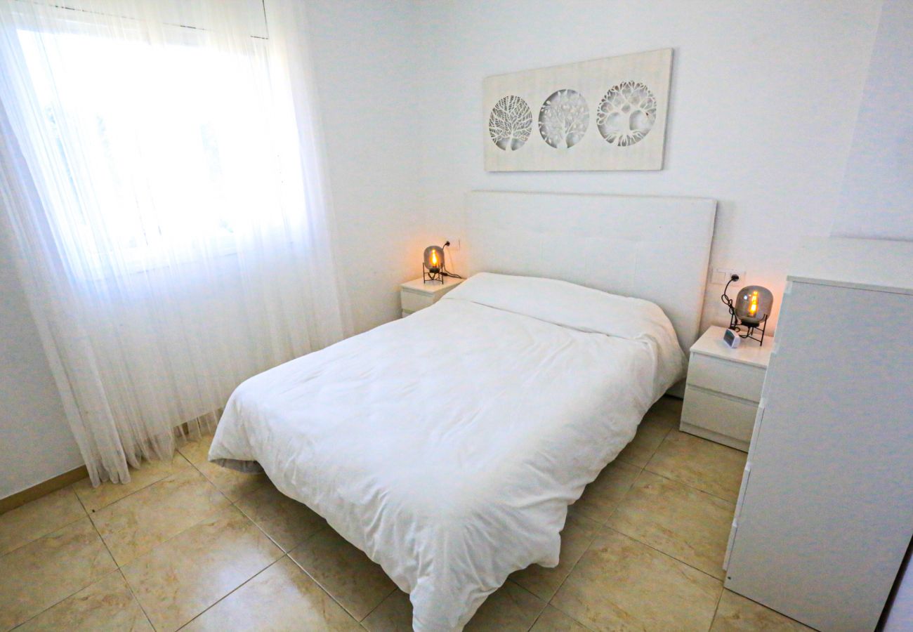 Apartamento en La Pineda - GOLDEN PINEDA C 4 A