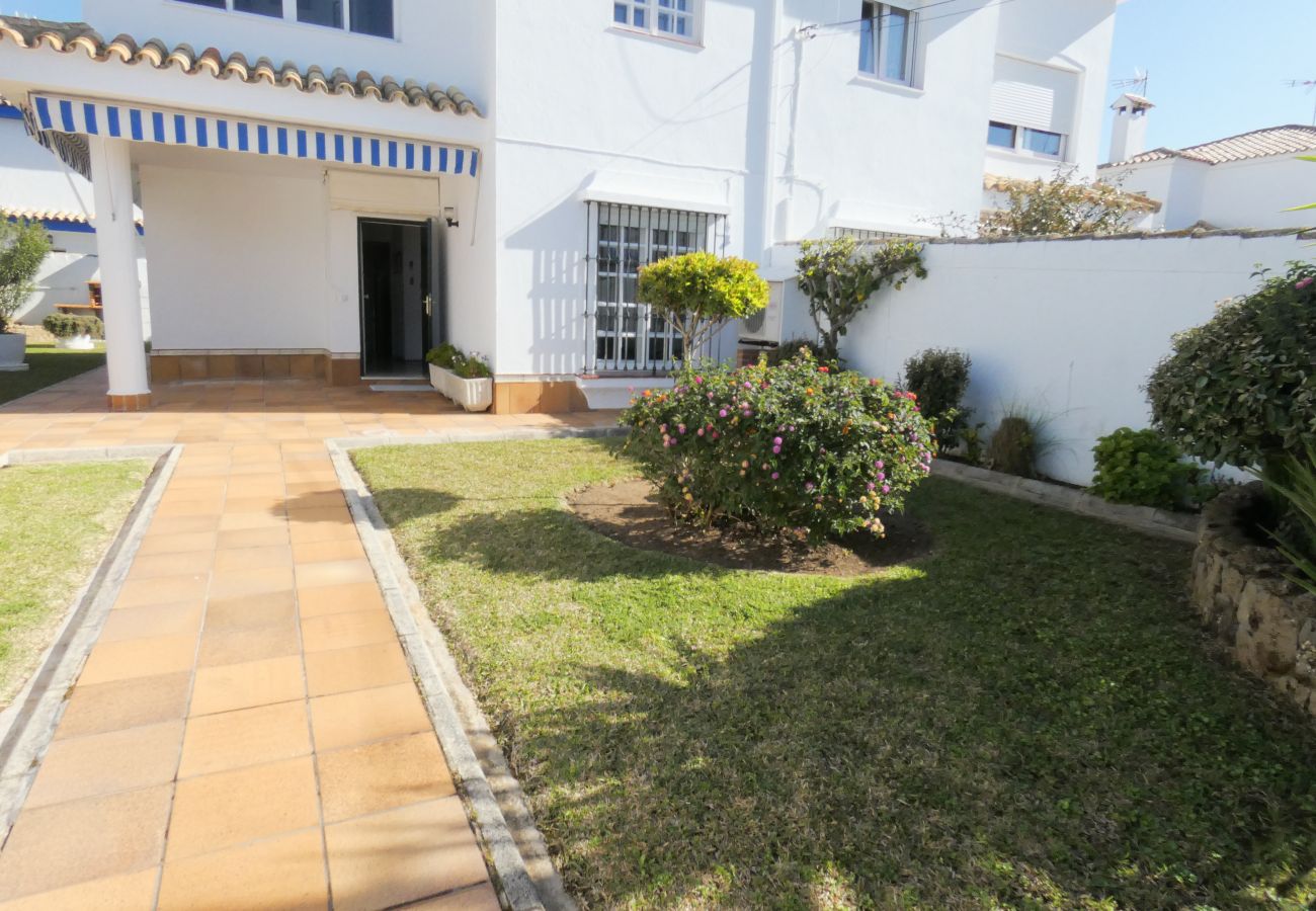 Chalet en Chiclana de la Frontera - R035 La Barrosa Vistas al mar