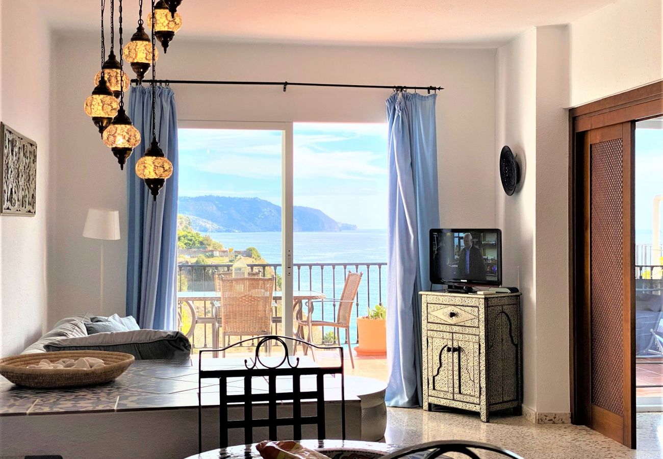 Apartamento en Nerja - Capistrano Playa 403 by Casasol