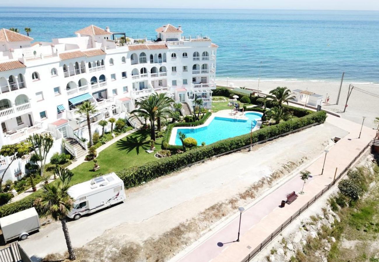 Apartamento en Nerja - Stella Maris Beachfront 1A by Casasol