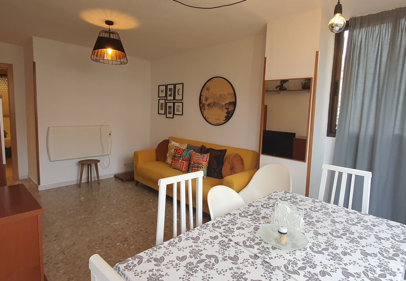 Apartamento en Benidorm - MARISCAL 3 4J (2 DORMITORIOS)