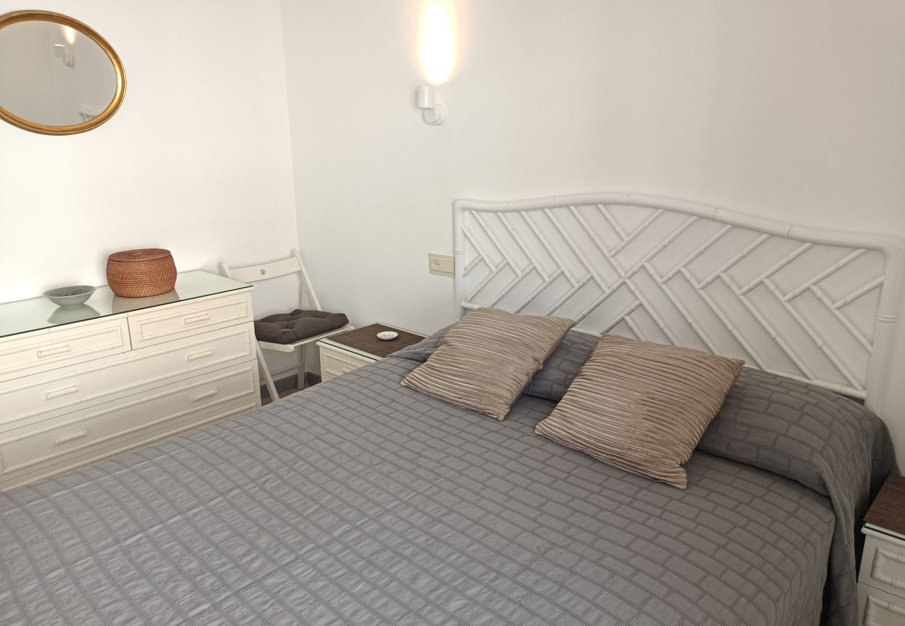 Apartamento en L'Escala - PERRIS 2-2