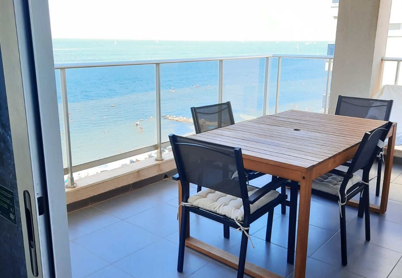 Apartamento en La Manga del Mar Menor - La Manga Beach Club 4 6ºA Admer