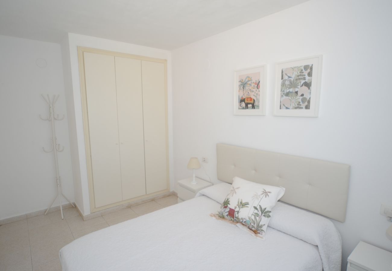 Apartamento en Benicàssim - PLAYASOL 2-8-C