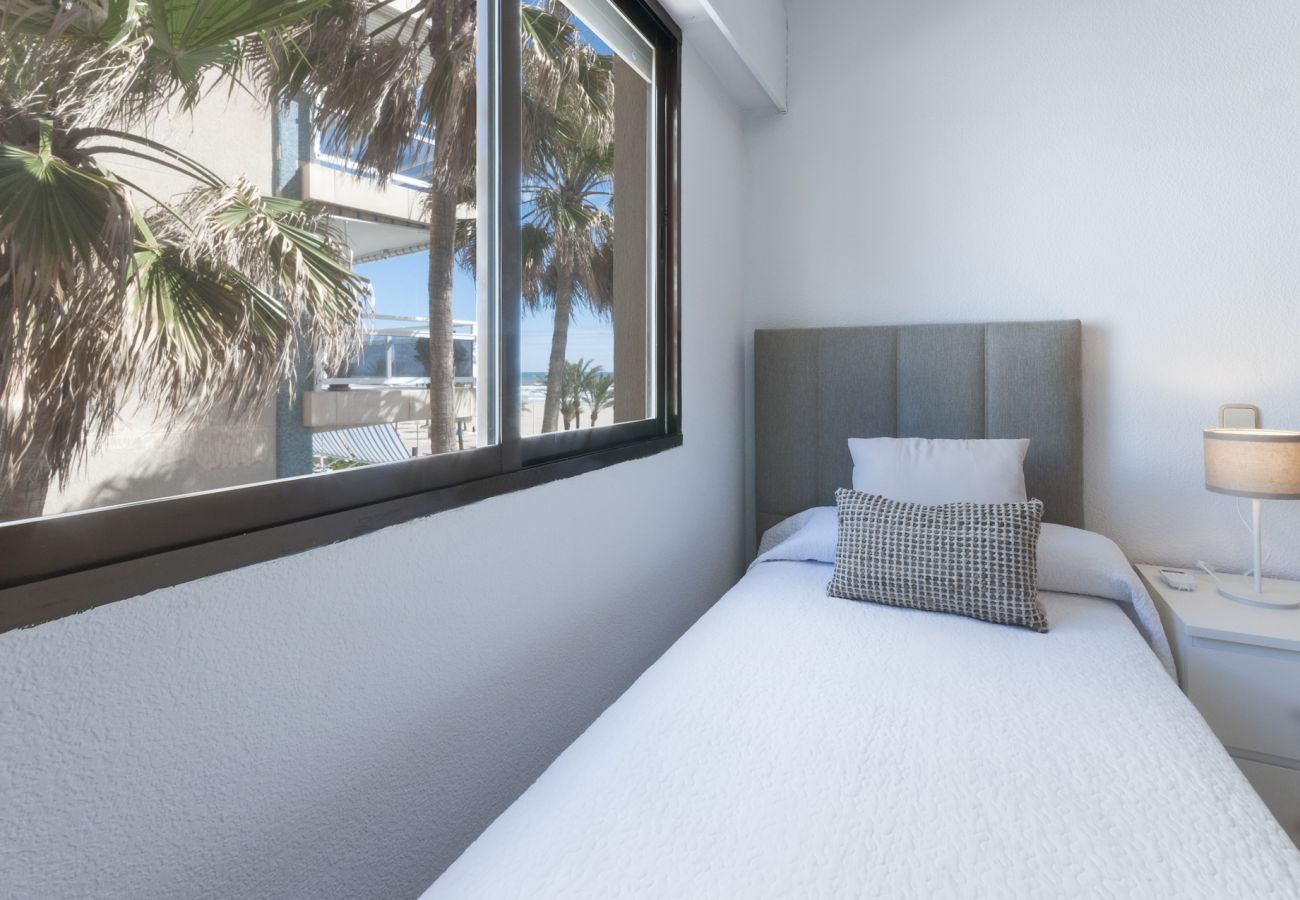 Apartamento en Playa de Gandía - 31. AG AGUAMARINA 3A