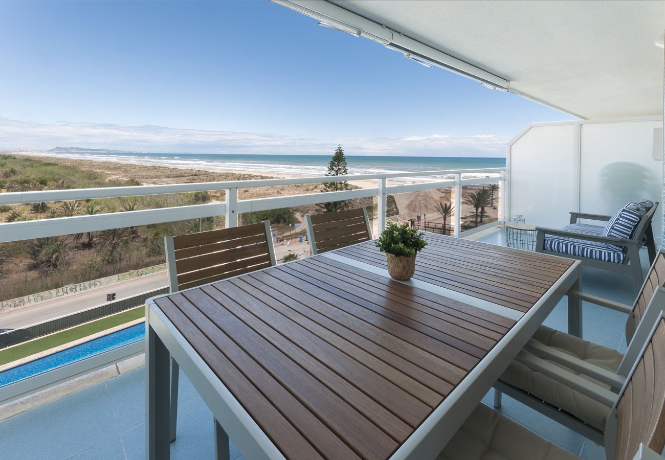 Apartamento en Playa de Gandía - 37. AG AIGUABLAVA 4-2