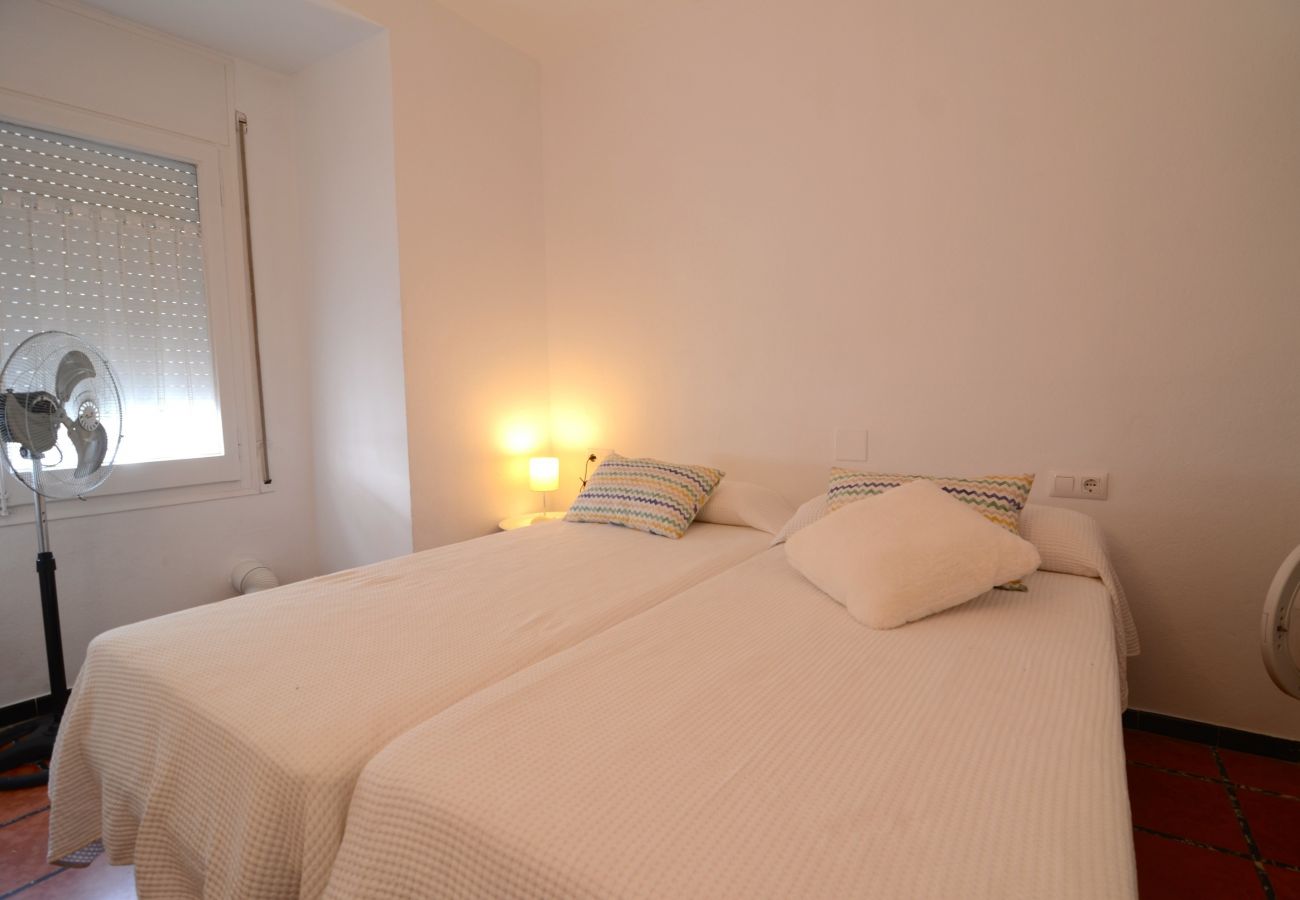 Apartamento en L'Escala - PUIG SUREDA 36 1-1