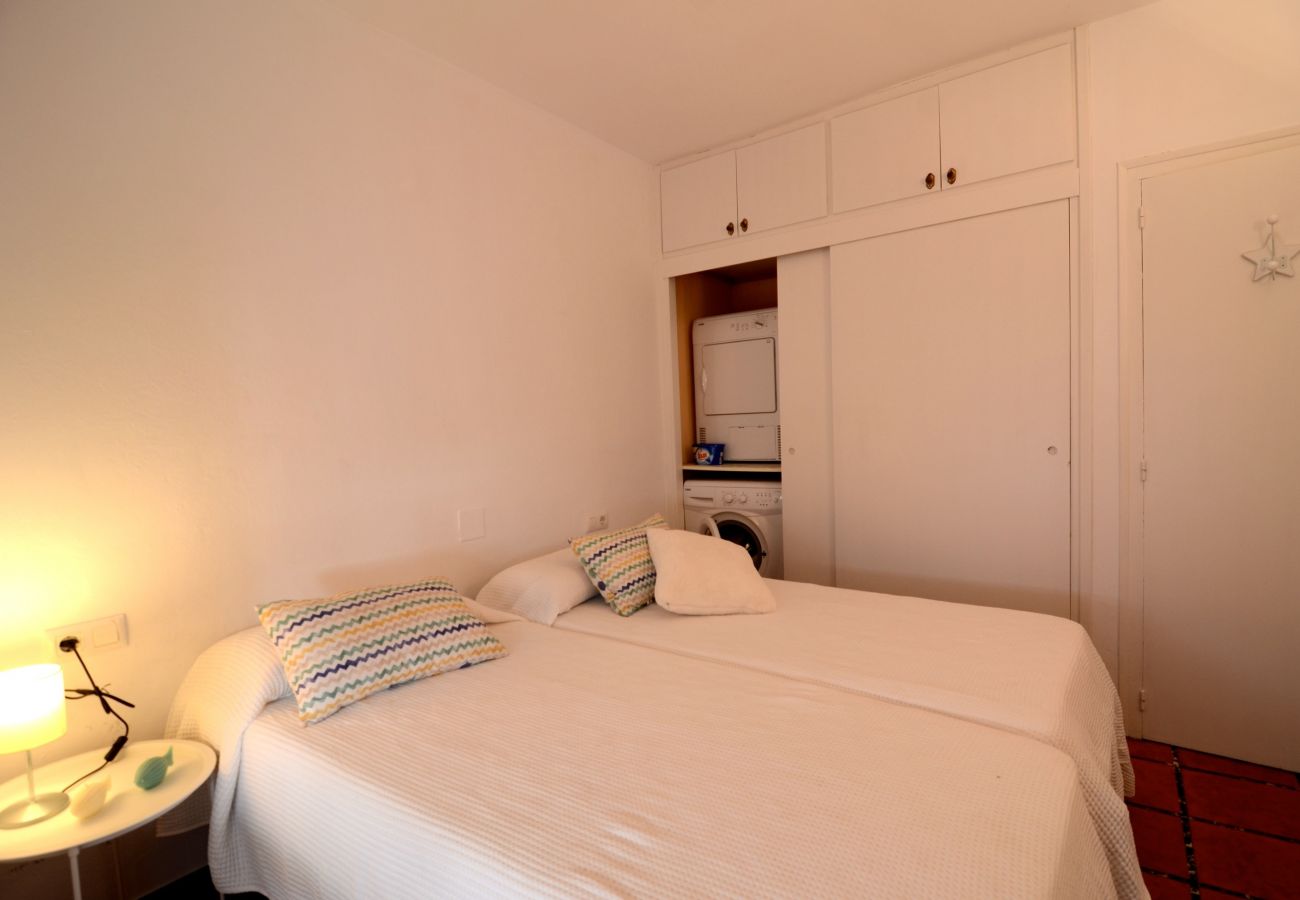 Apartamento en L'Escala - PUIG SUREDA 36 1-1