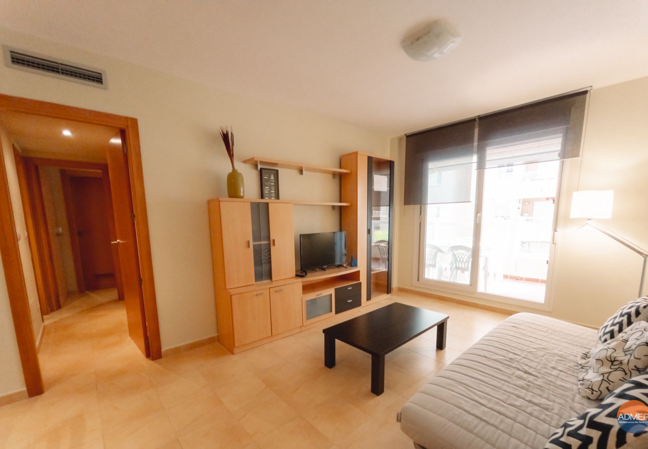 Apartamento en La Manga del Mar Menor - P.Cormorán 3-2-2-6 Admer