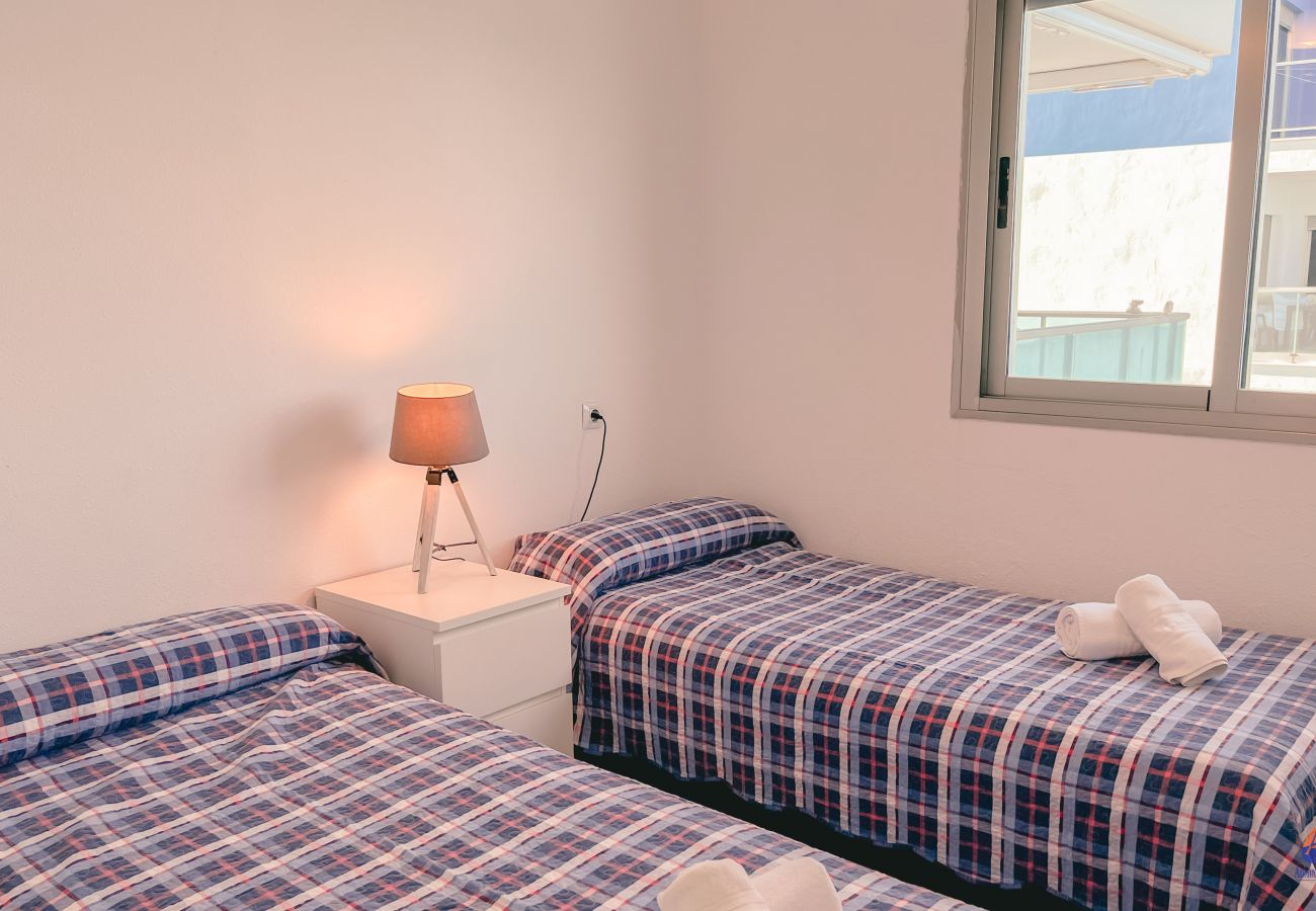 Apartamento en La Manga del Mar Menor - Mar Azul  B-2-7ºA Admer