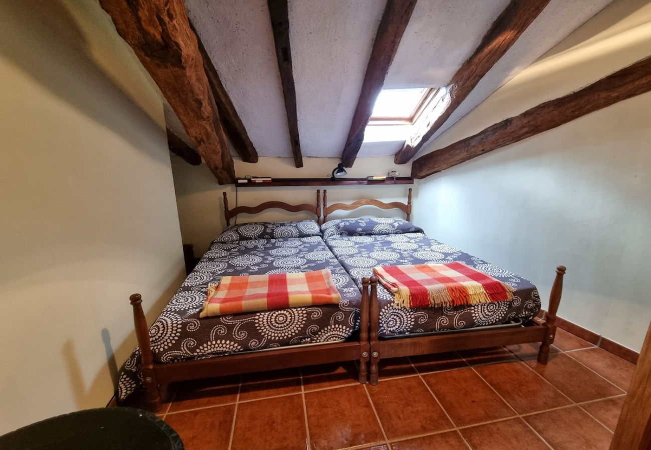 Apartamento en Colindres - C08C01 Áticos con encanto en Colindres