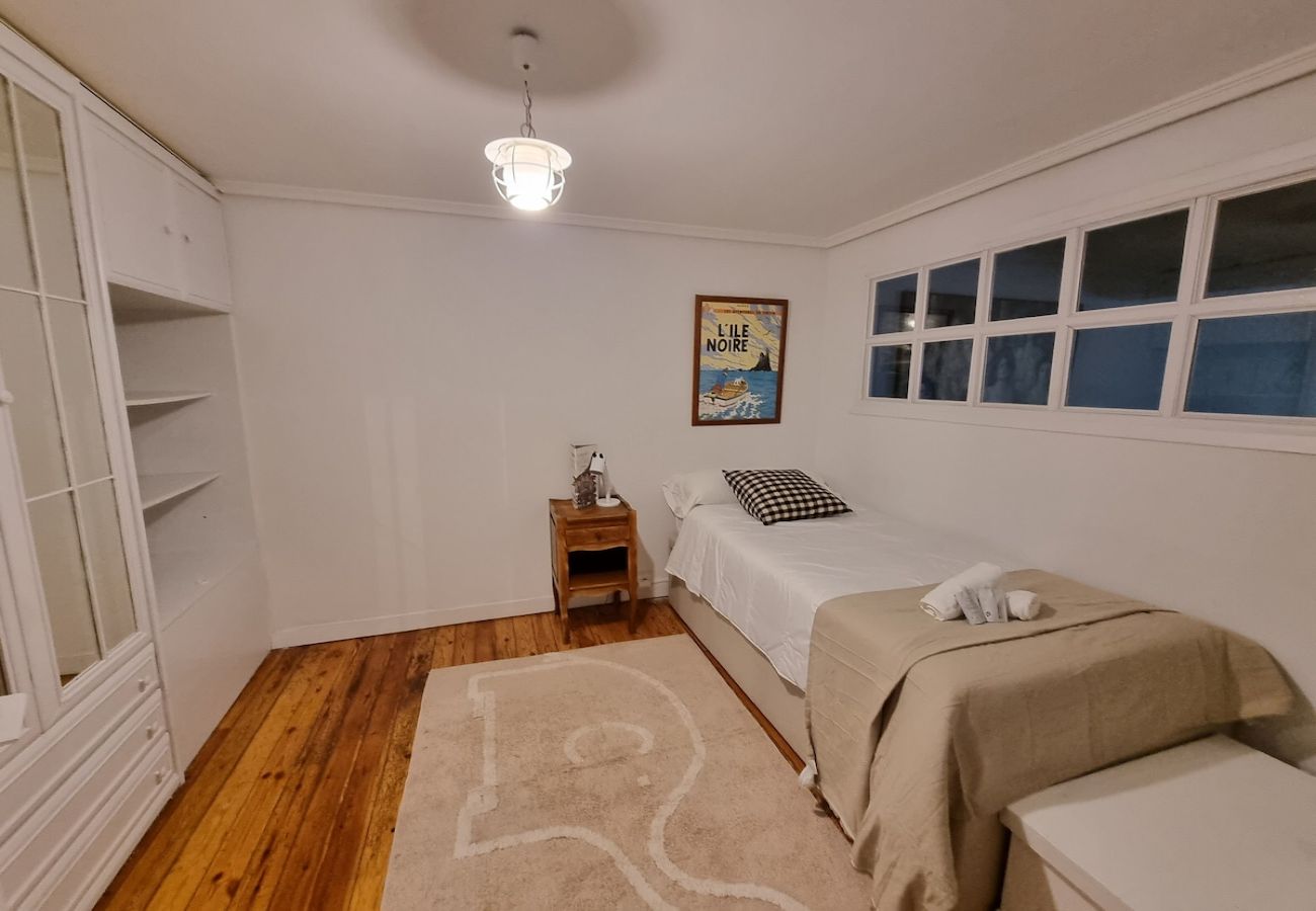 Apartamento en Santander - C01A02 - La Casa del Pintor