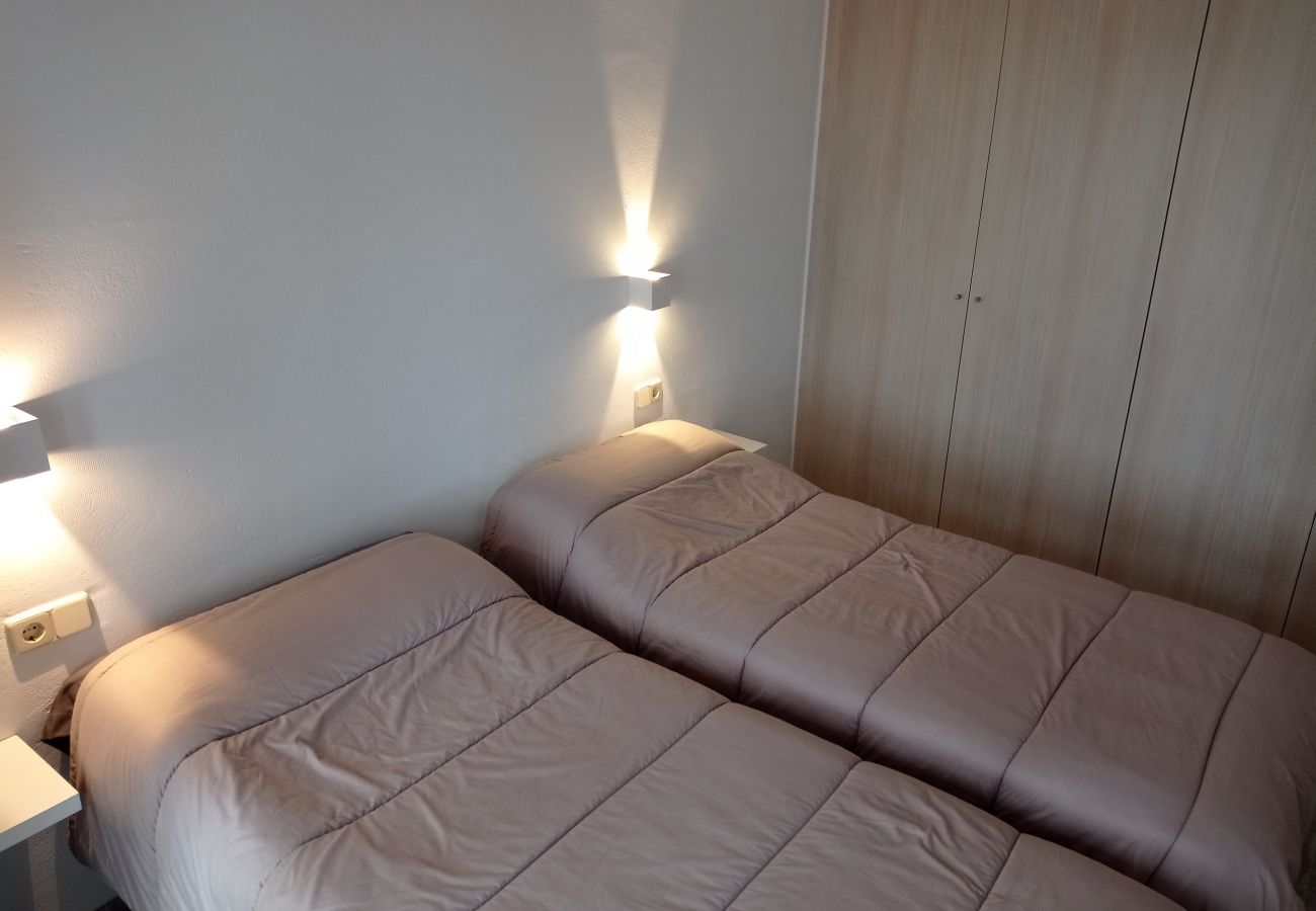 Apartamento en Xeresa - 2.Xeresa del Monte bl.D9 esc.11 1º pta. 51