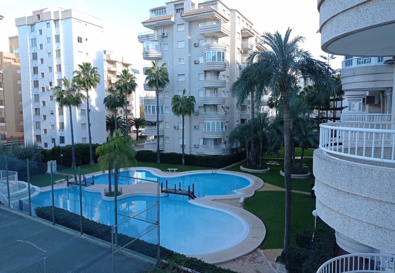 Apartamento en Playa de Gandía - 1.Tropicana Park esc.1  3º pta.18