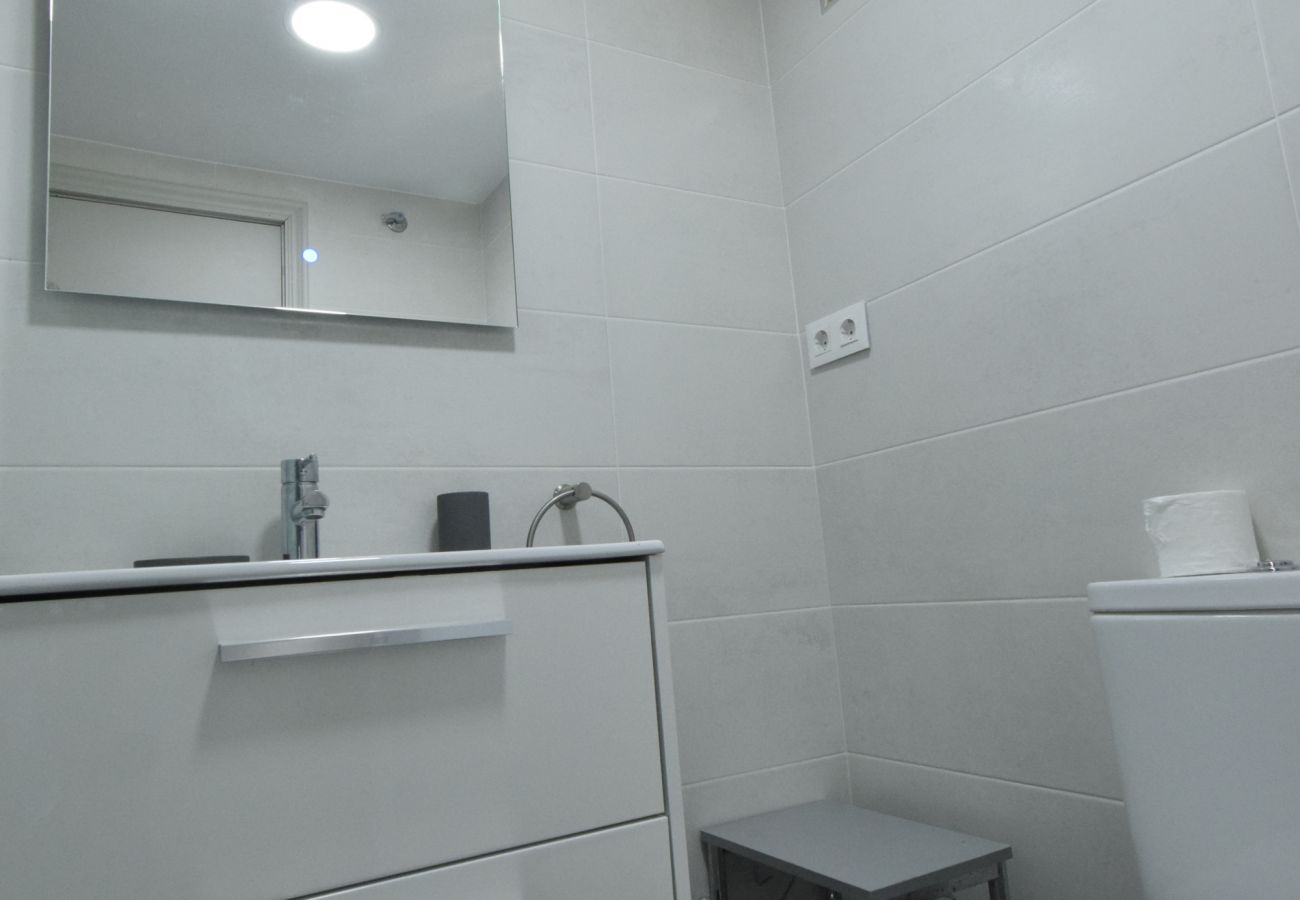 Apartamento en Benidorm - MARISCAL 6 8B