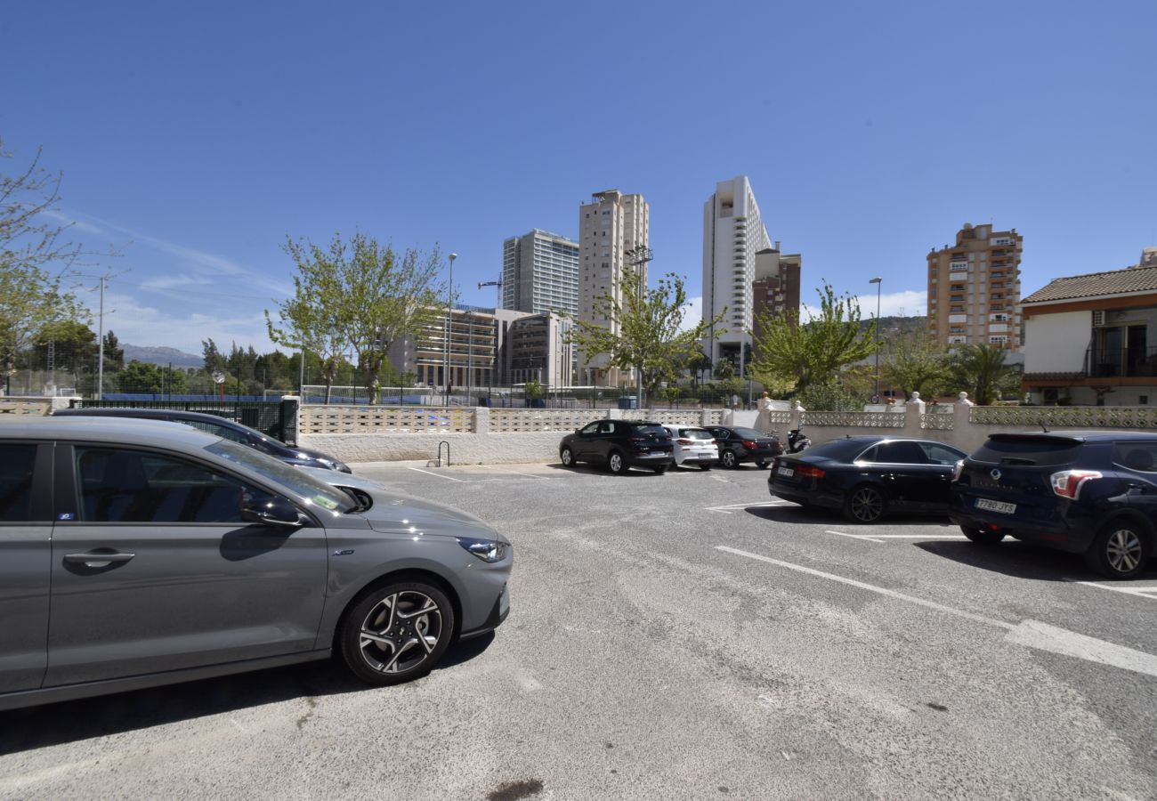 Apartamento en Benidorm - MARISCAL 6 8B