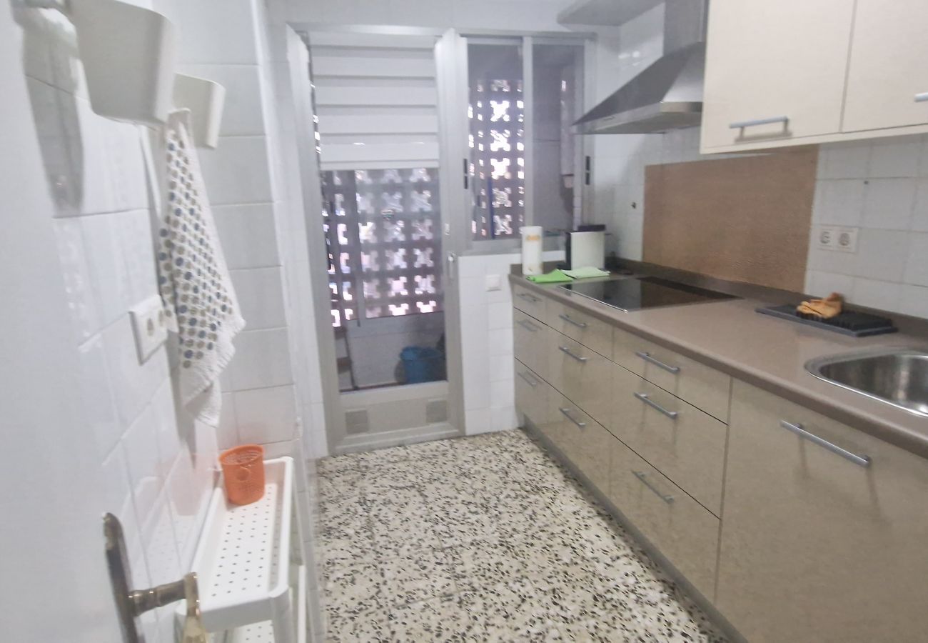 Apartamento en Benidorm - TORRE SAN SEBASTIAN 2E1