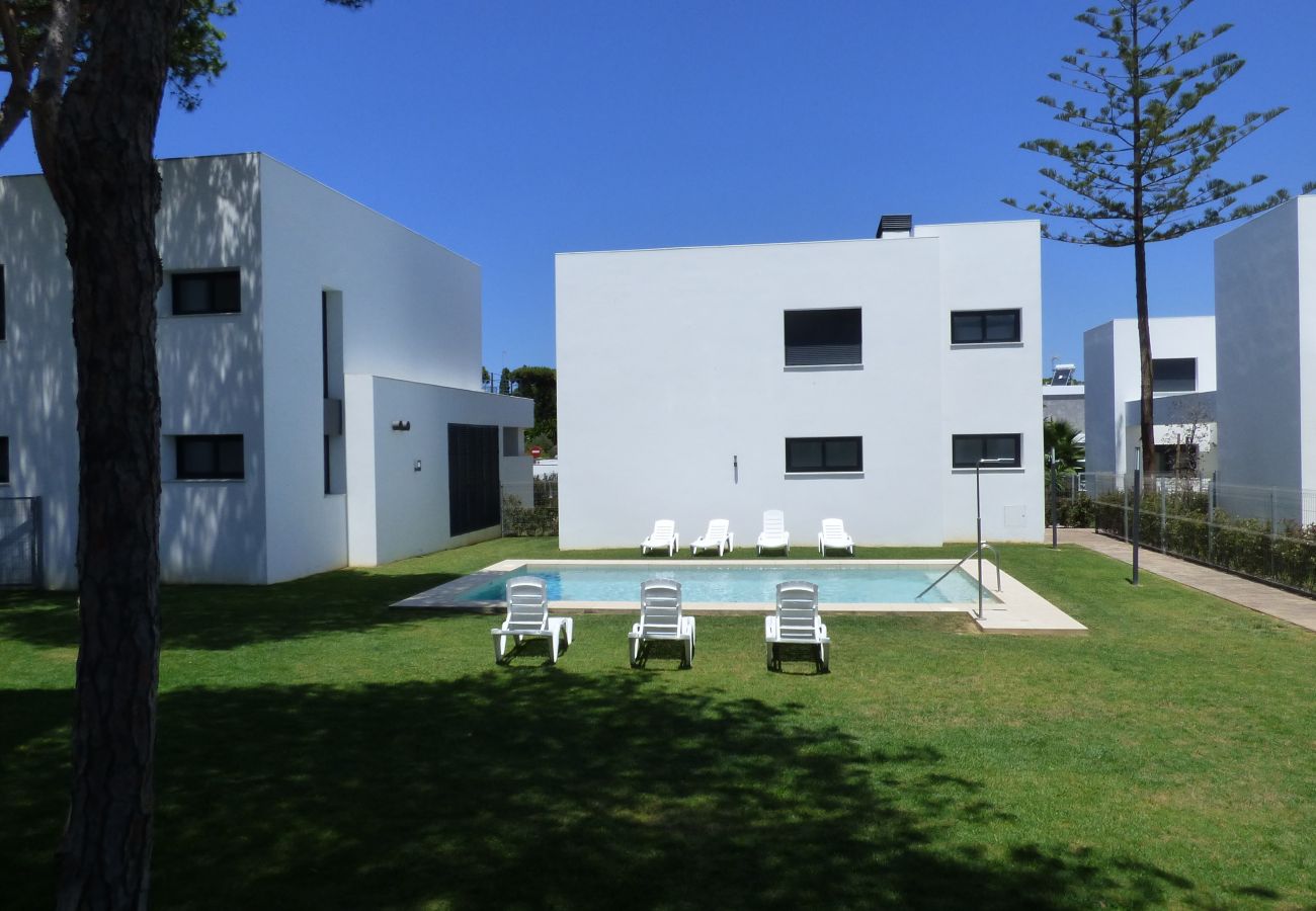 Villa en Chiclana de la Frontera - Villas del Pinar 6  R122