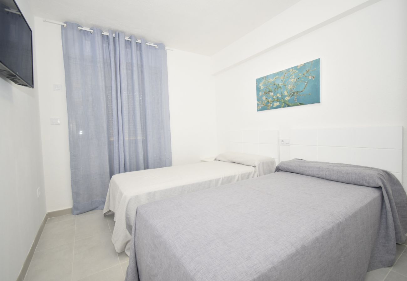 Apartamento en Benidorm - MARISCAL 4 4C