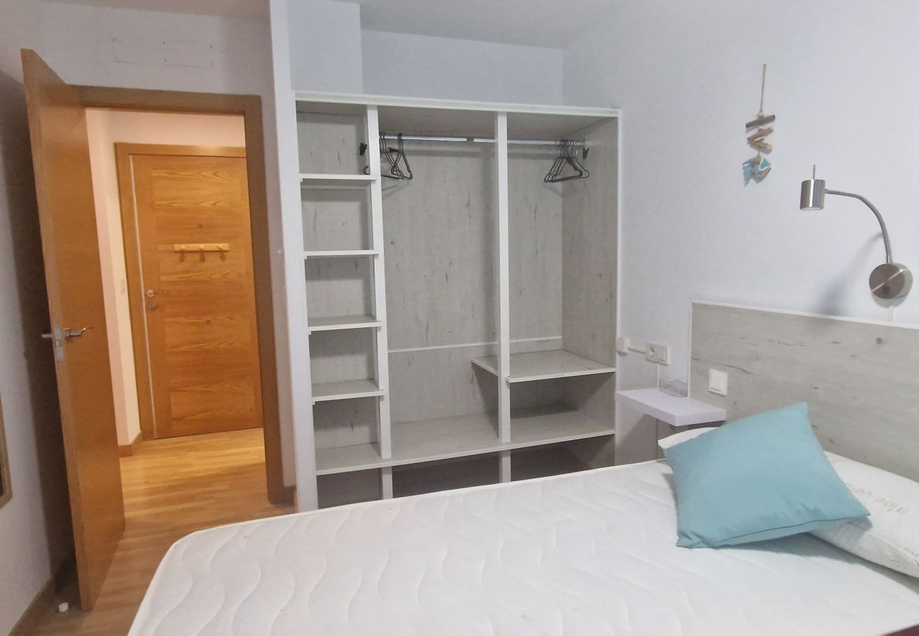 Apartamento en Benidorm - MARISCAL 3  5I