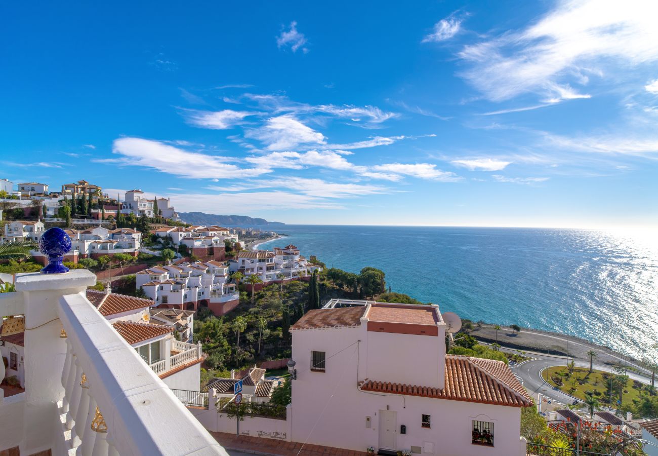 Apartamento en Nerja - Vistas del Mar by Casasol