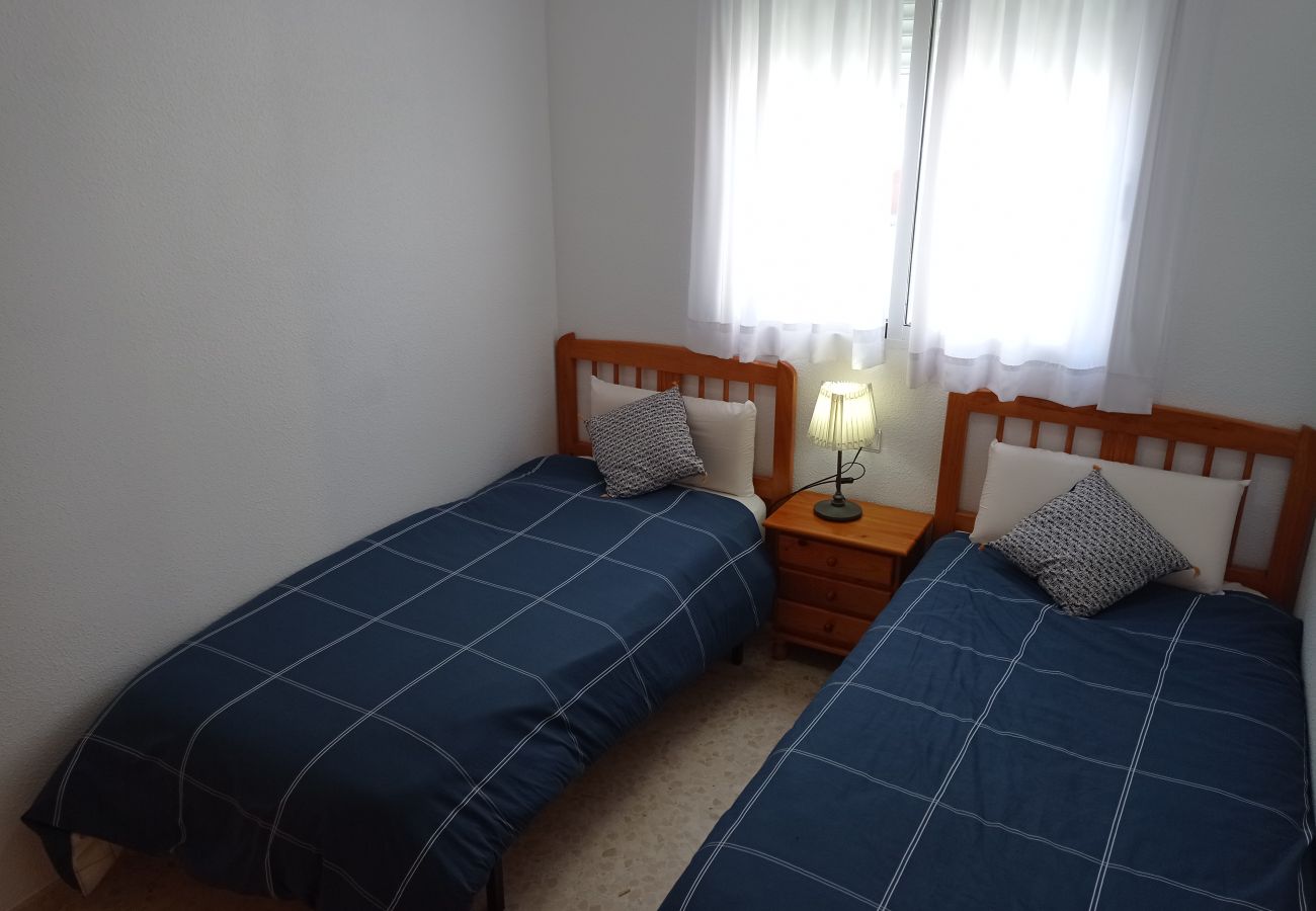 Apartamento en Playa de Gandía - 1.Palmeras III bl.II esc.1 4º B