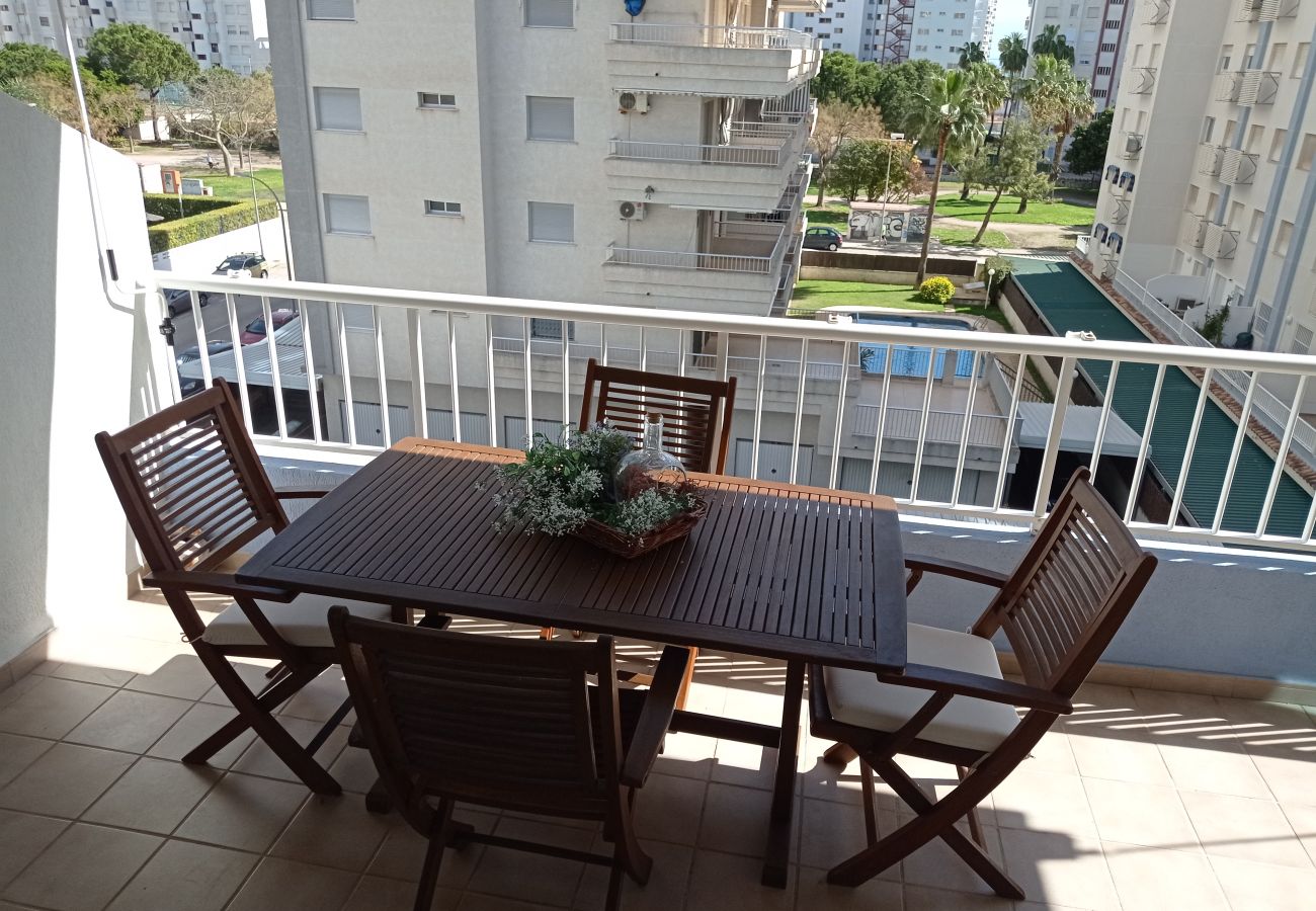 Apartamento en Playa de Gandía - 1.Palmeras III bl.II esc.1 4º B