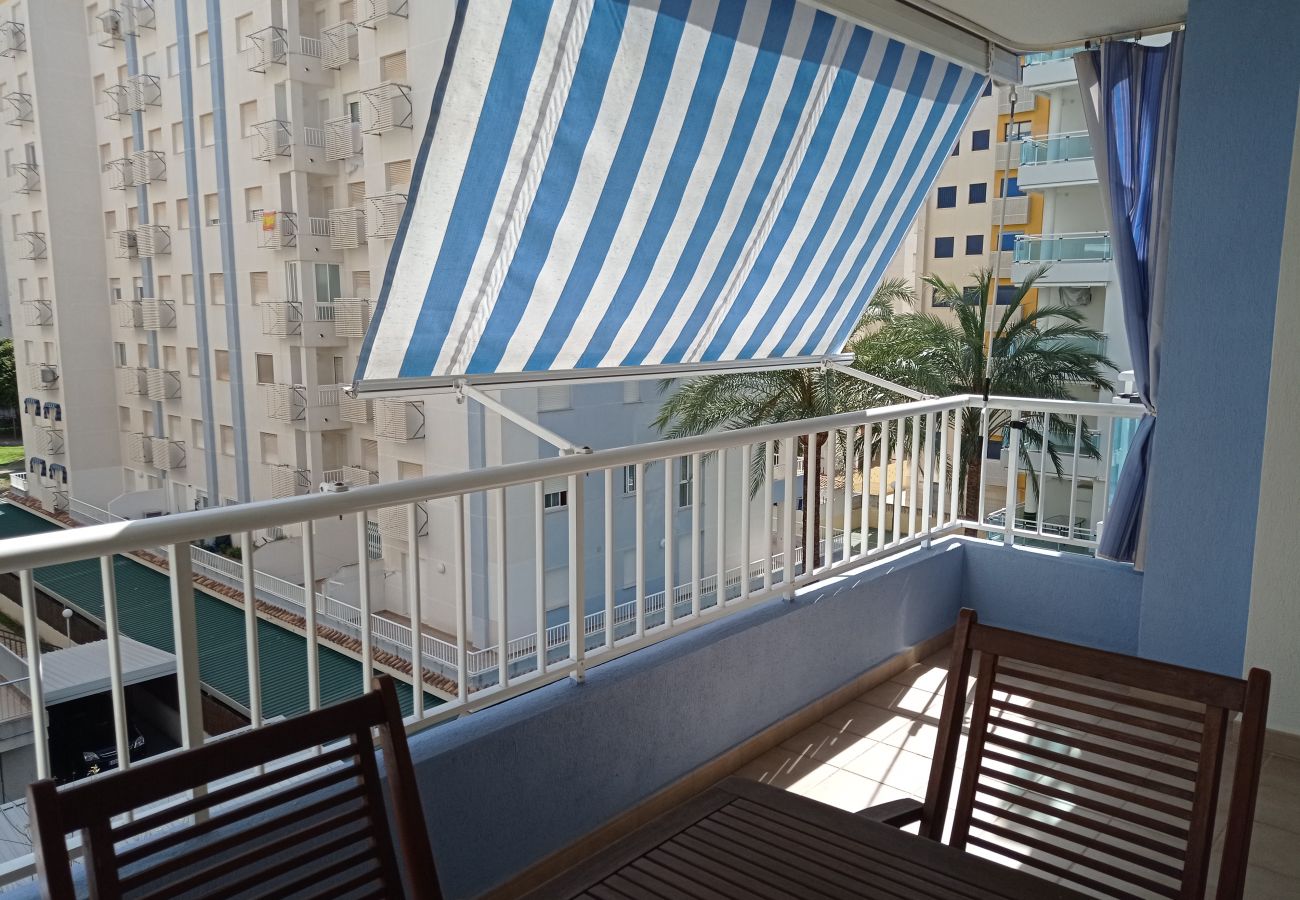 Apartamento en Playa de Gandía - 1.Palmeras III bl.II esc.1 4º B